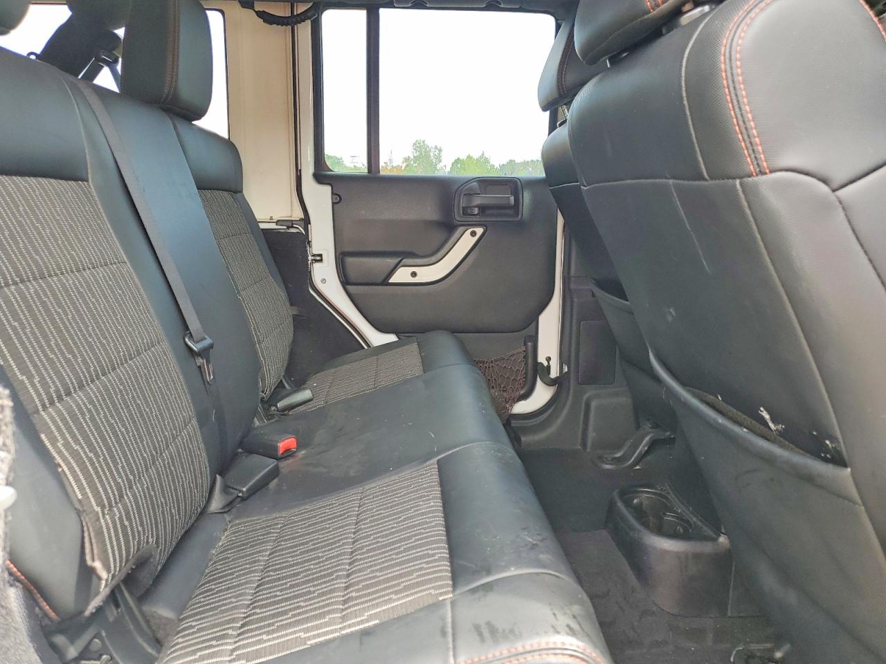 2012 Jeep Wrangler Unlimited Sahara Белый vin: 1C4HJWEGXCL146501