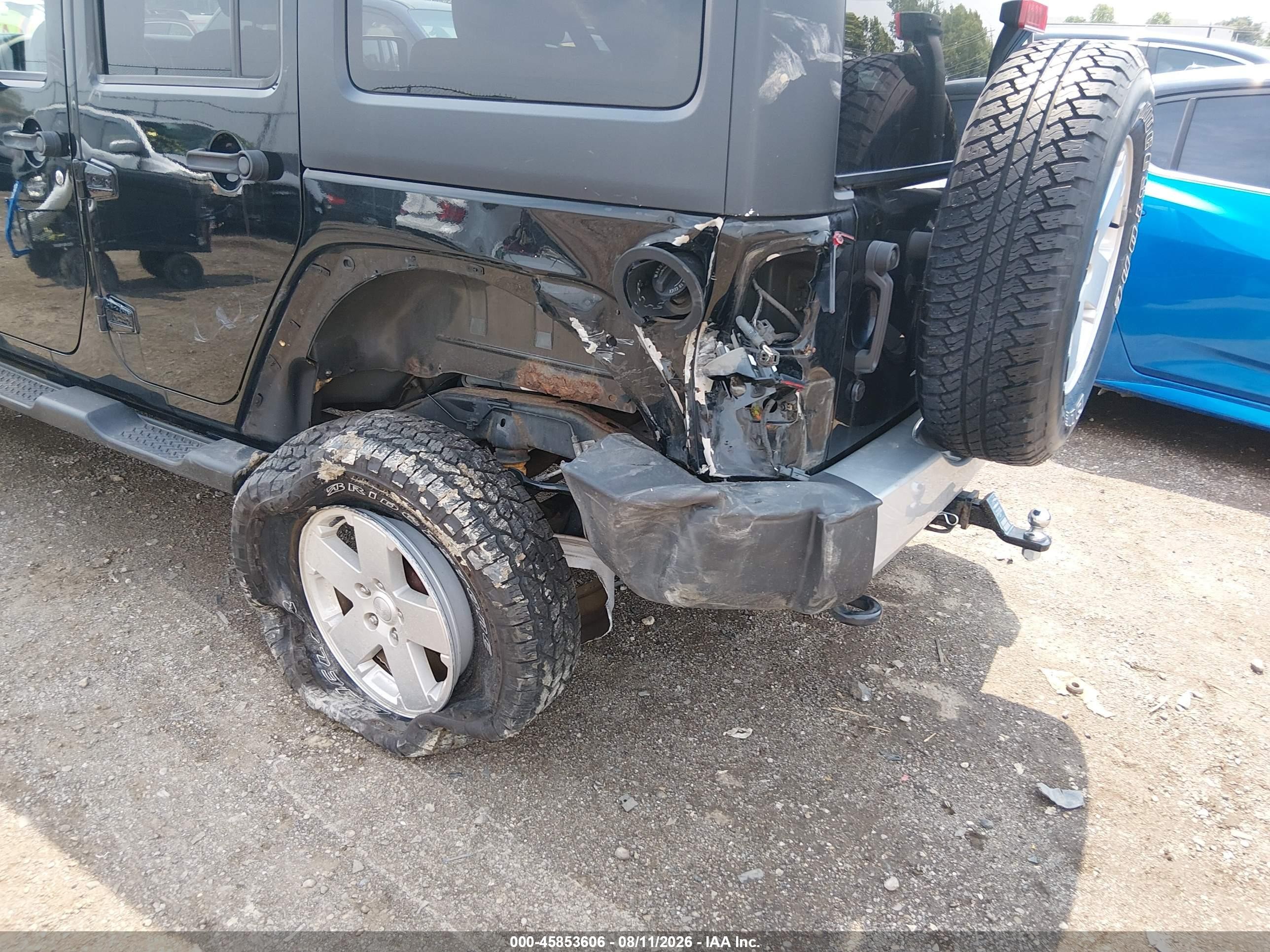 2012 Jeep Wrangler Unlimited Sahara Black vin: 1C4HJWEGXCL184326