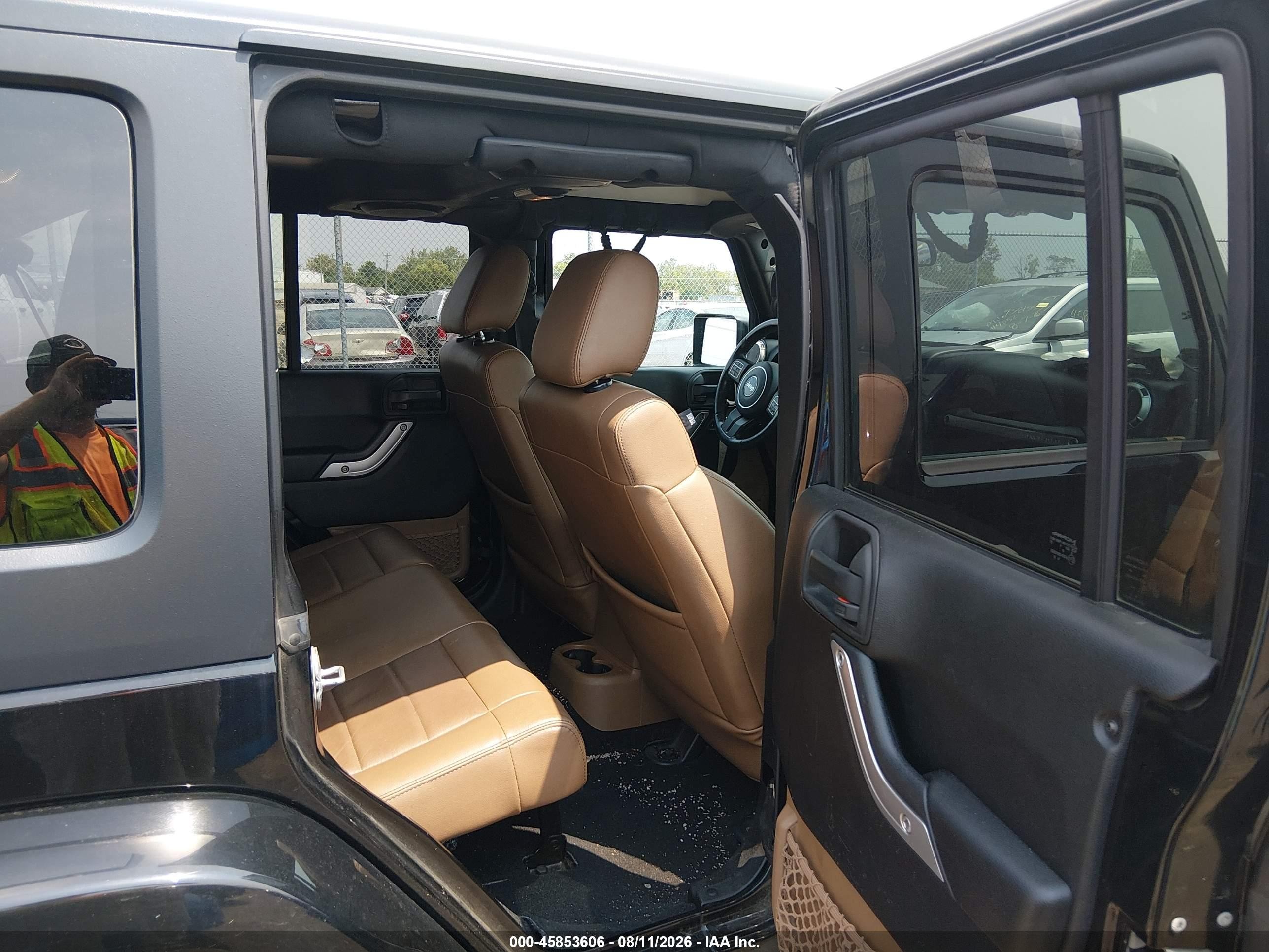 2012 Jeep Wrangler Unlimited Sahara Black vin: 1C4HJWEGXCL184326