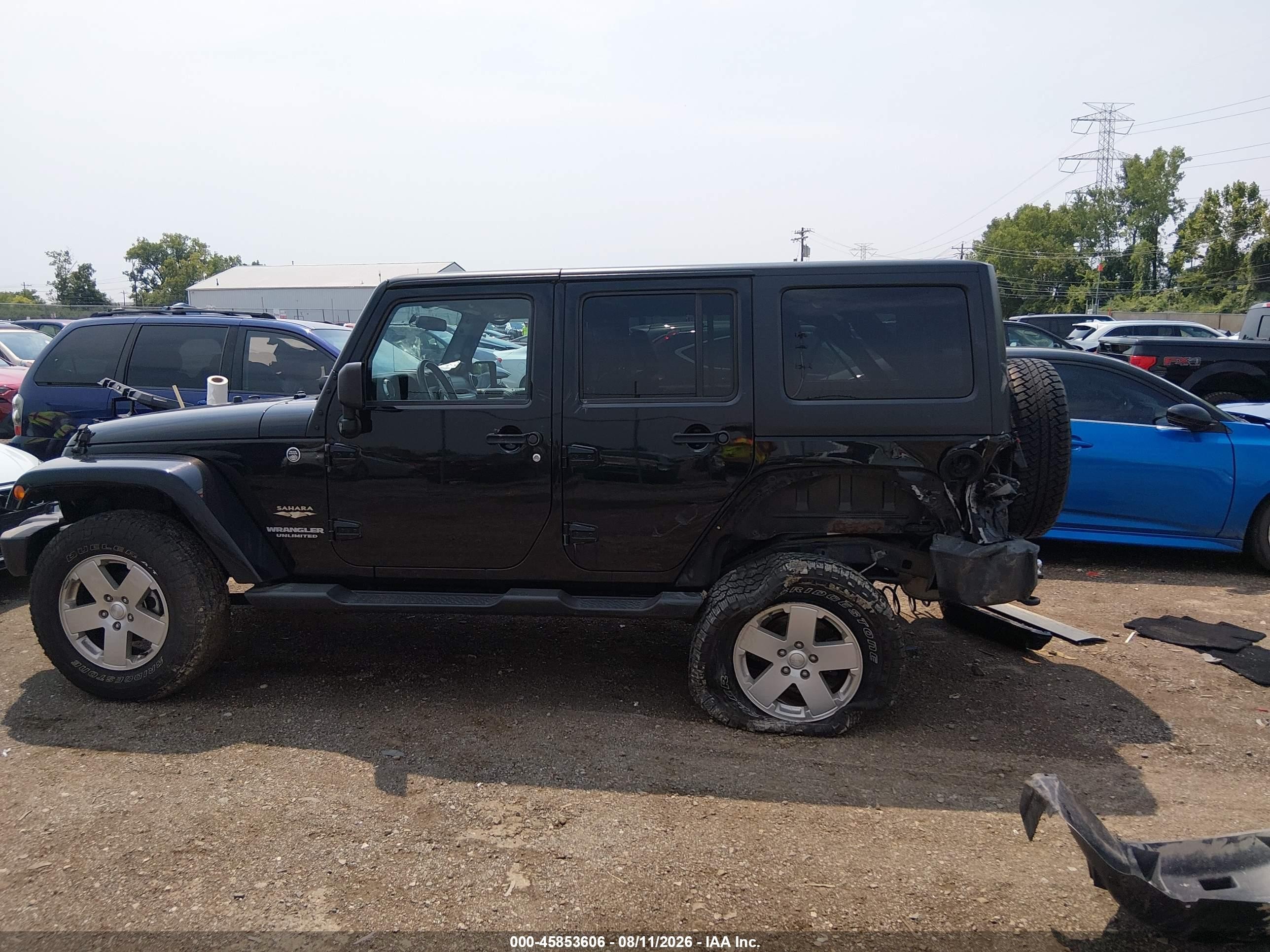 2012 Jeep Wrangler Unlimited Sahara Black vin: 1C4HJWEGXCL184326