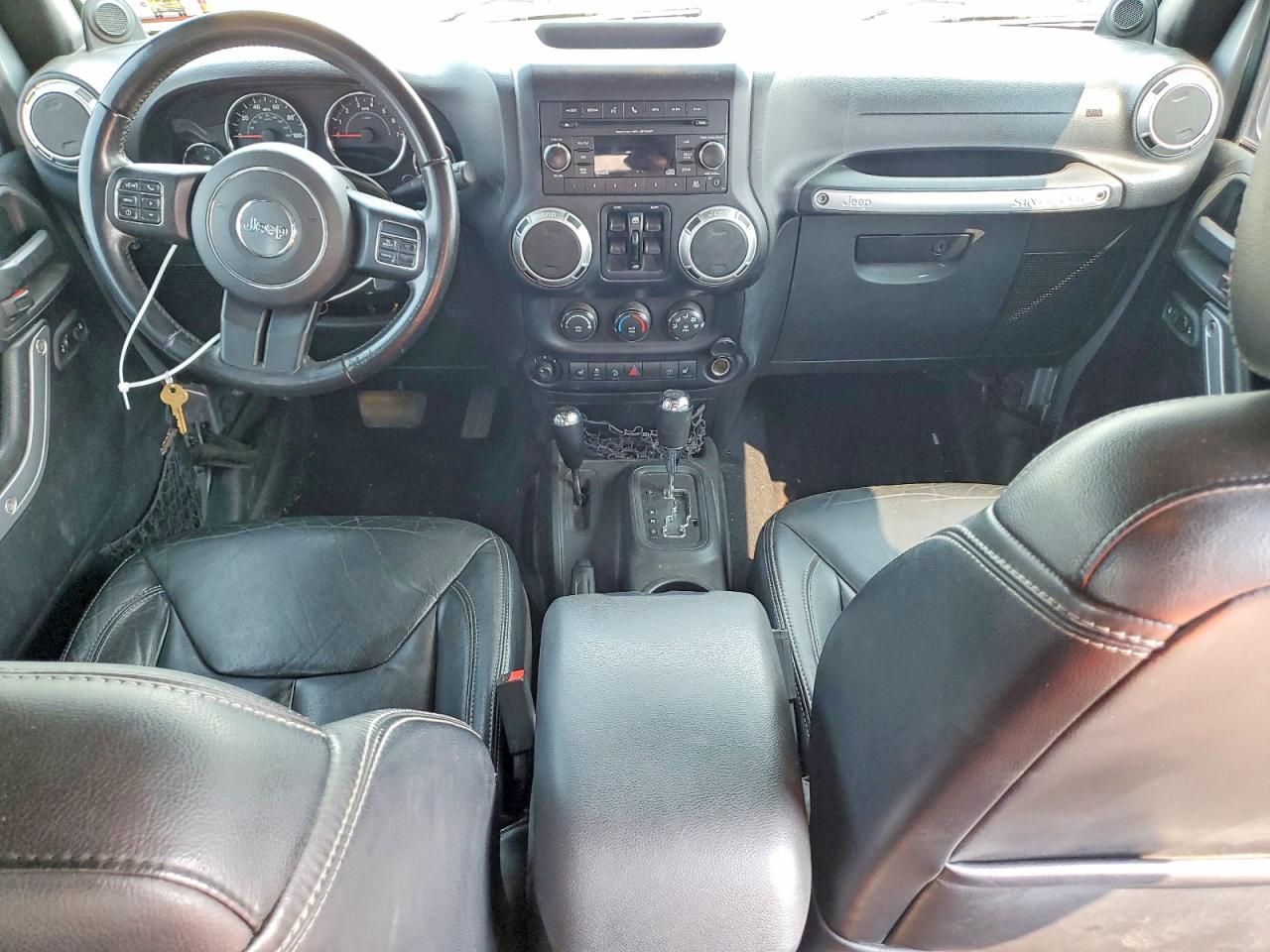2013 Jeep Wrangler Unlimited Sahara Gray vin: 1C4HJWEGXDL600196