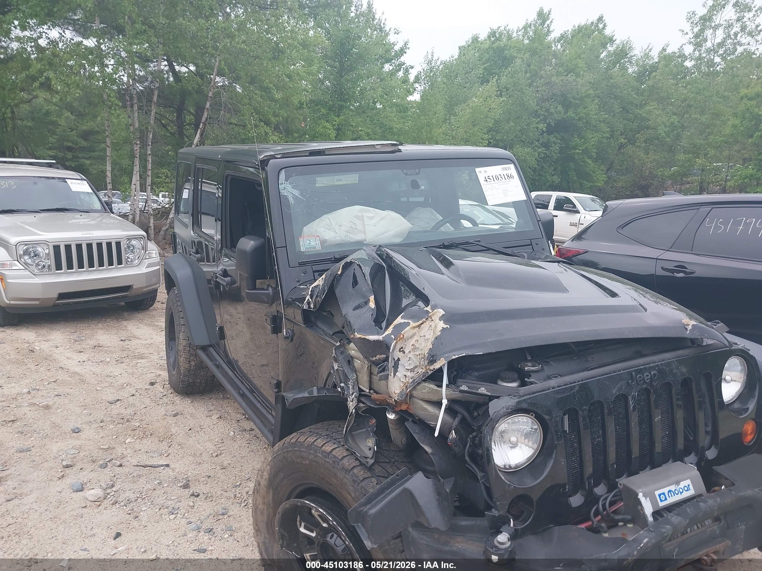 2013 Jeep Wrangler Unlimited Moab Black vin: 1C4HJWEGXDL602238