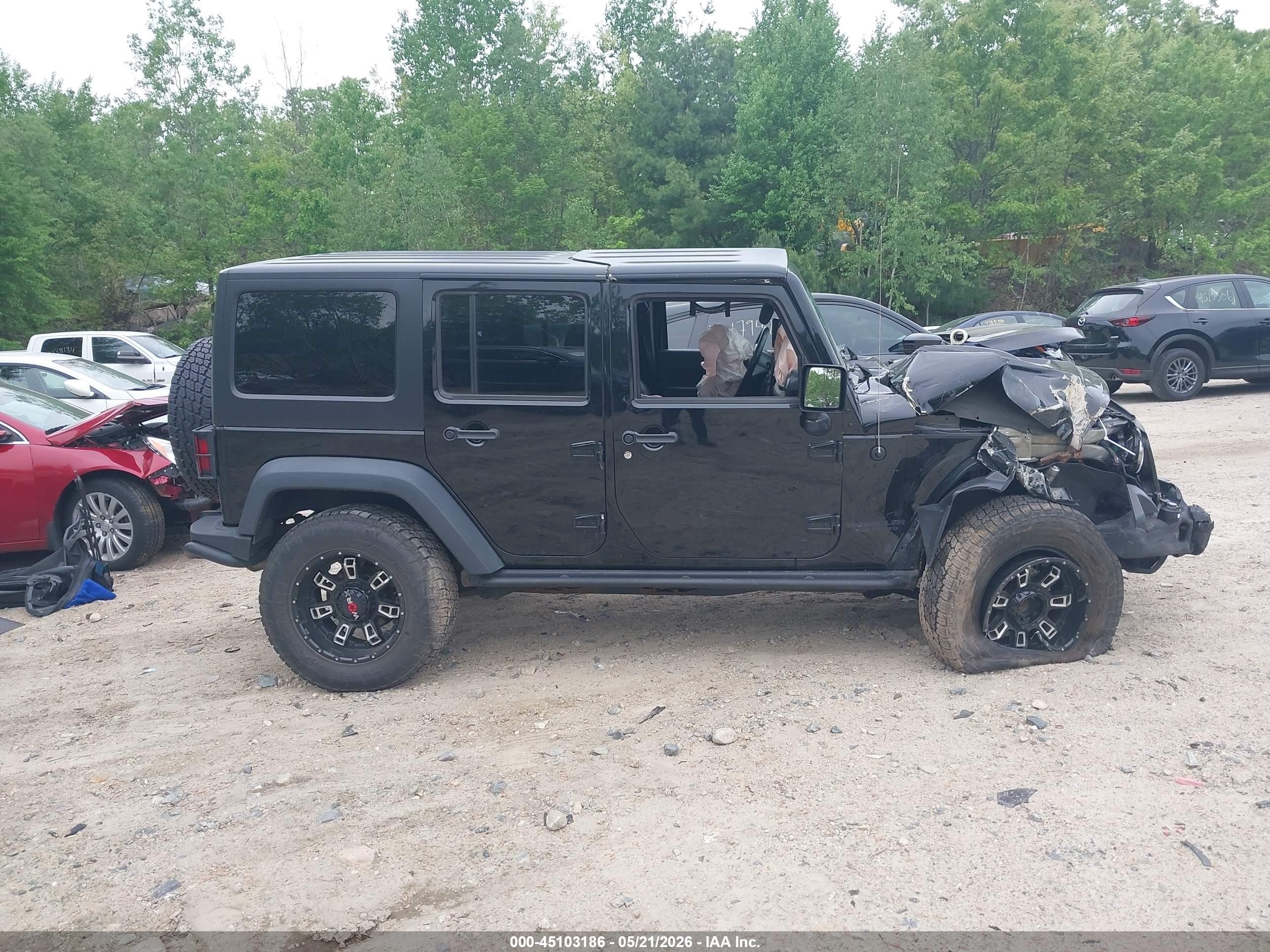 2013 Jeep Wrangler Unlimited Moab Black vin: 1C4HJWEGXDL602238