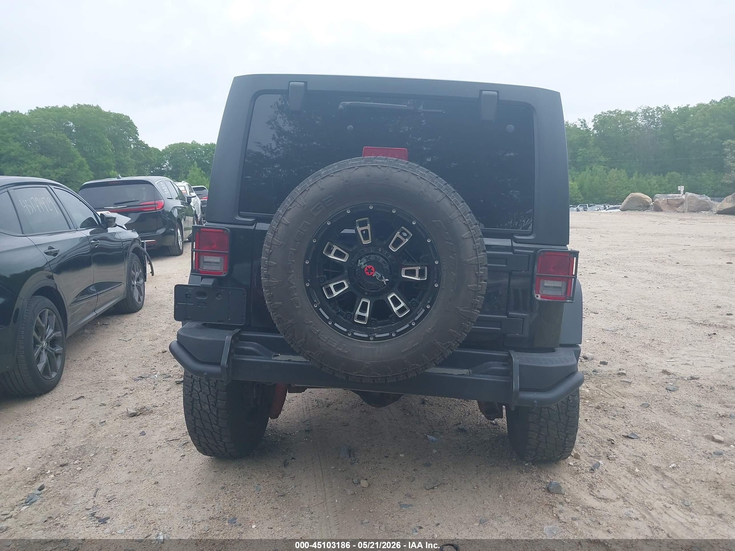2013 Jeep Wrangler Unlimited Moab Black vin: 1C4HJWEGXDL602238