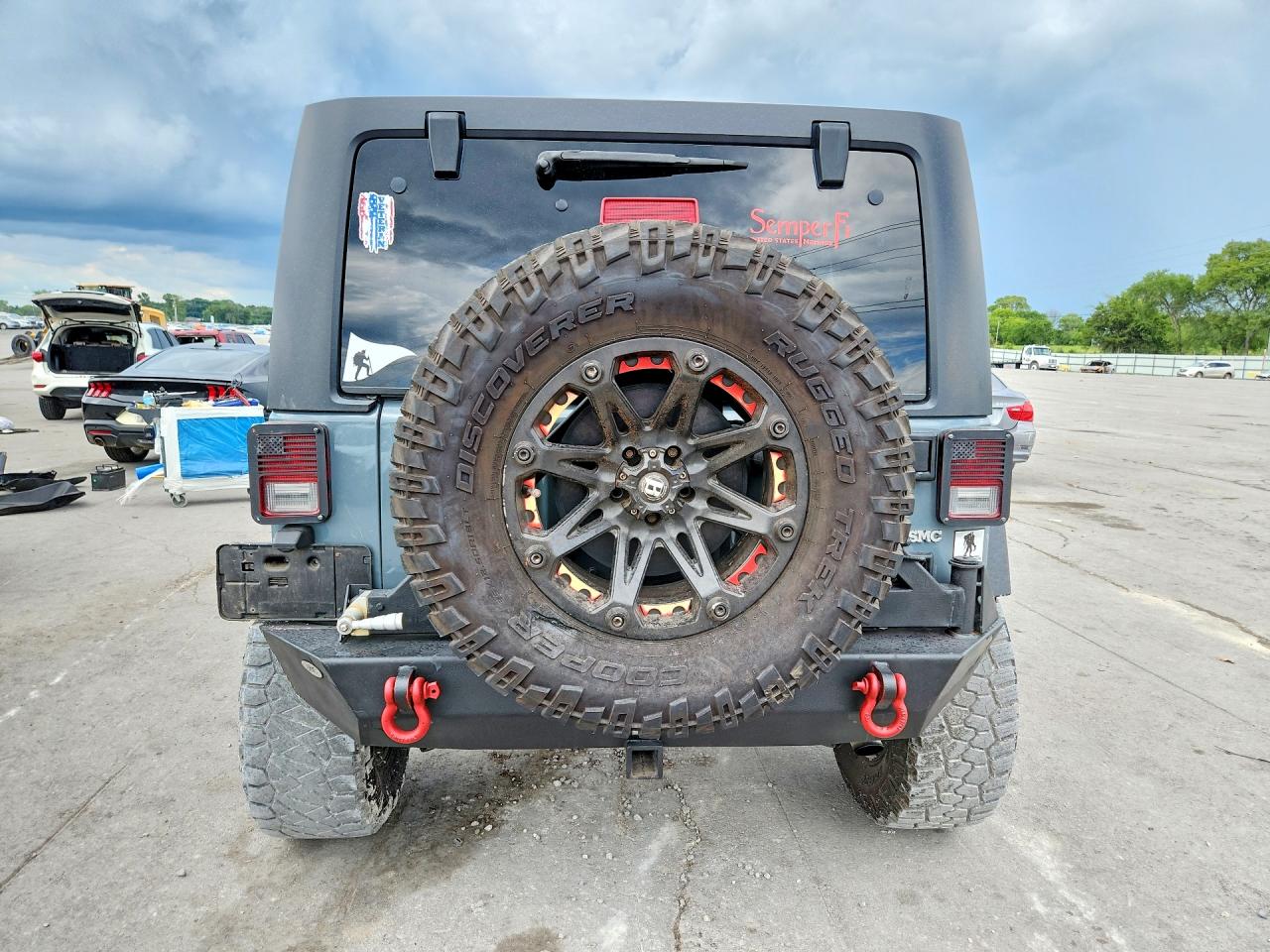 2013 Jeep Wrangler Unlimited Rubicon Gray vin: 1C4HJWFG0DL646988