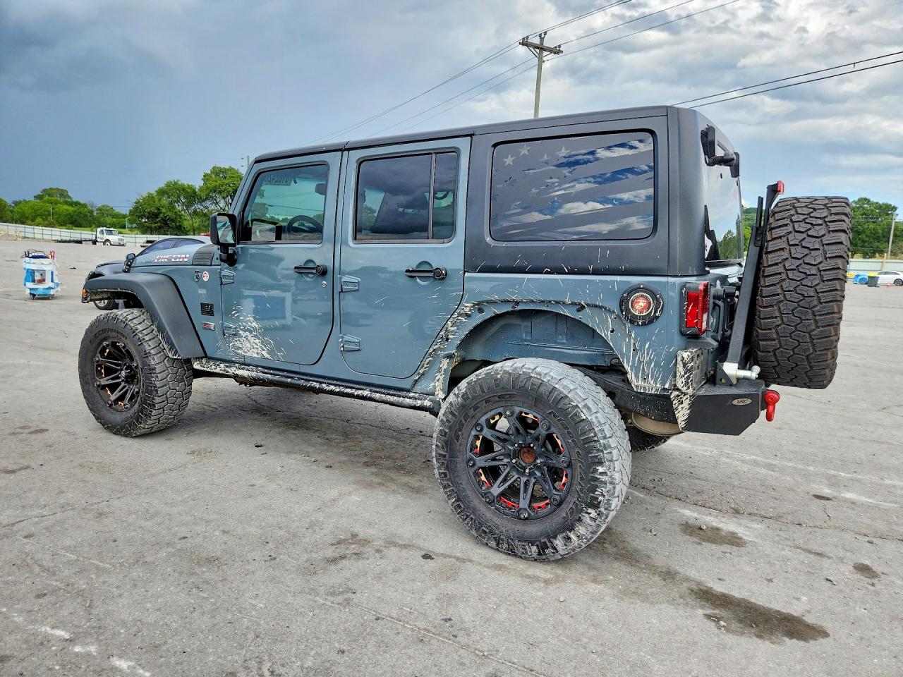 2013 Jeep Wrangler Unlimited Rubicon Gray vin: 1C4HJWFG0DL646988
