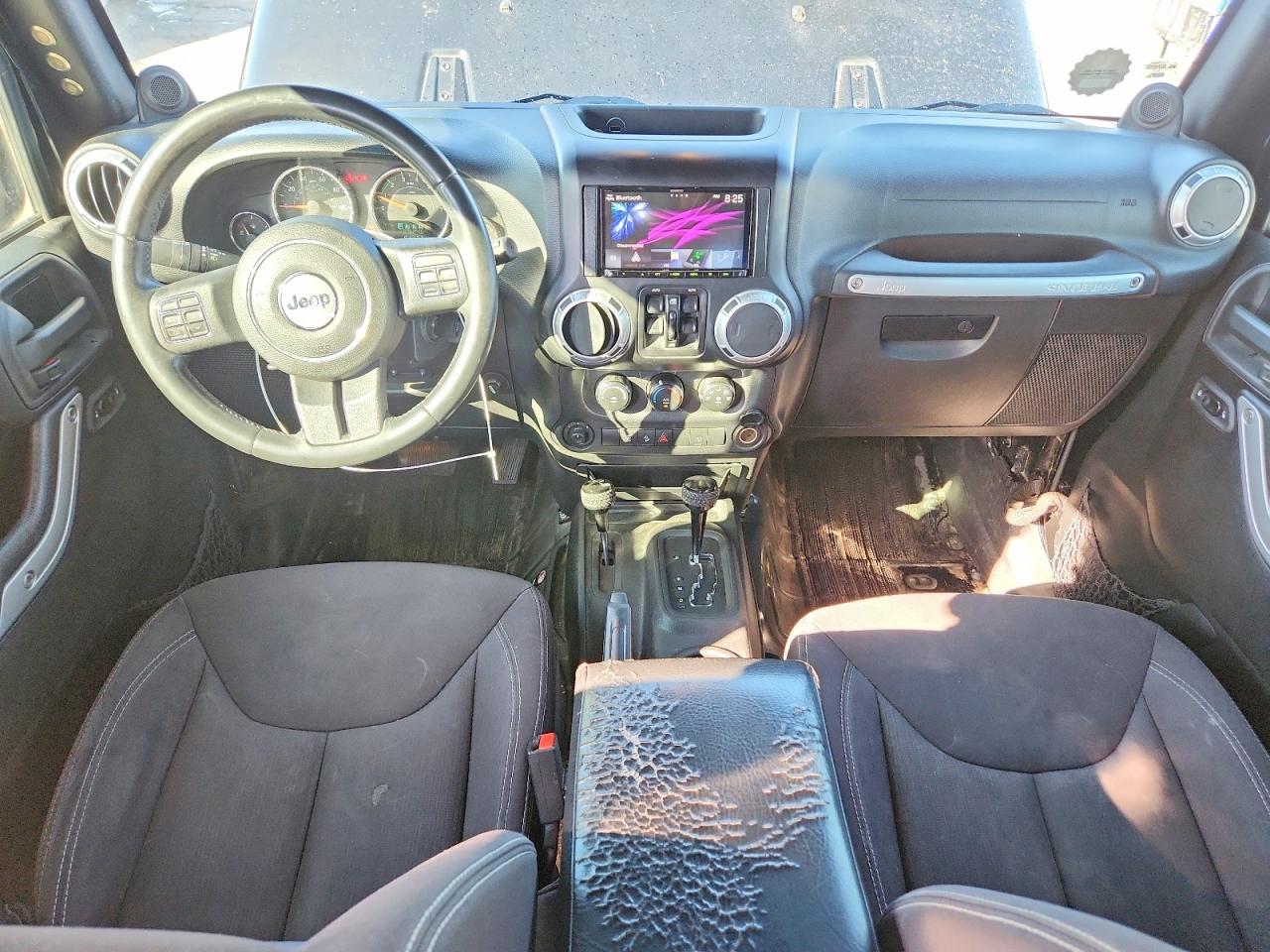 2014 Jeep Wrangler Unlimited Rubicon Black vin: 1C4HJWFG1EL118748