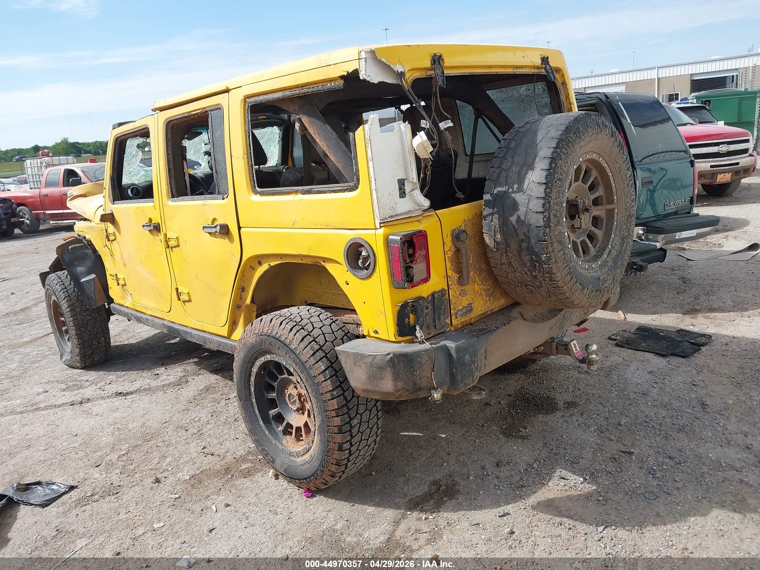 2015 Jeep Wrangler Unlimited Rubicon Yellow vin: 1C4HJWFG1FL667058