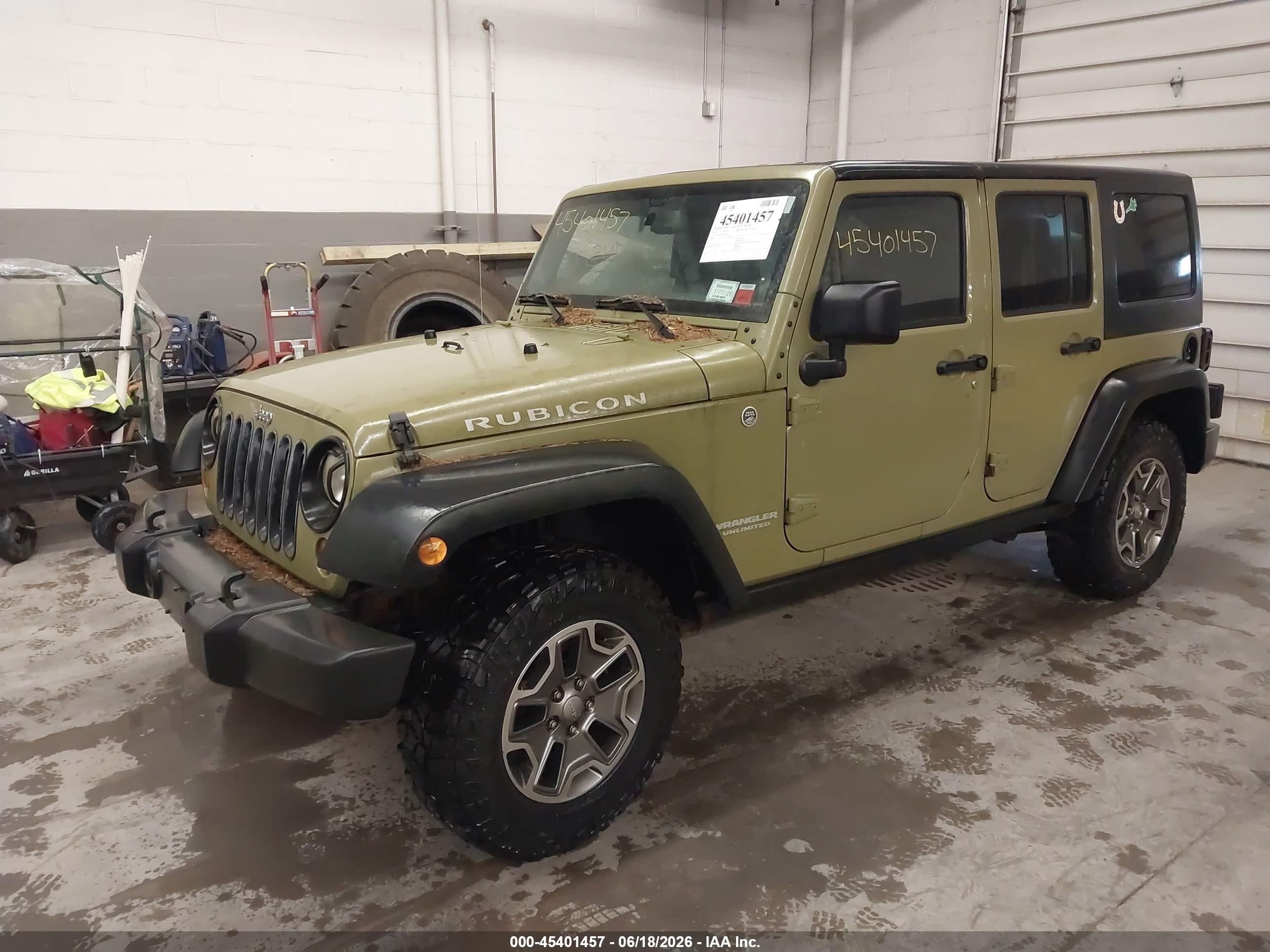 2013 Jeep Wrangler Unlimited Rubicon Зеленый vin: 1C4HJWFG2DL554362