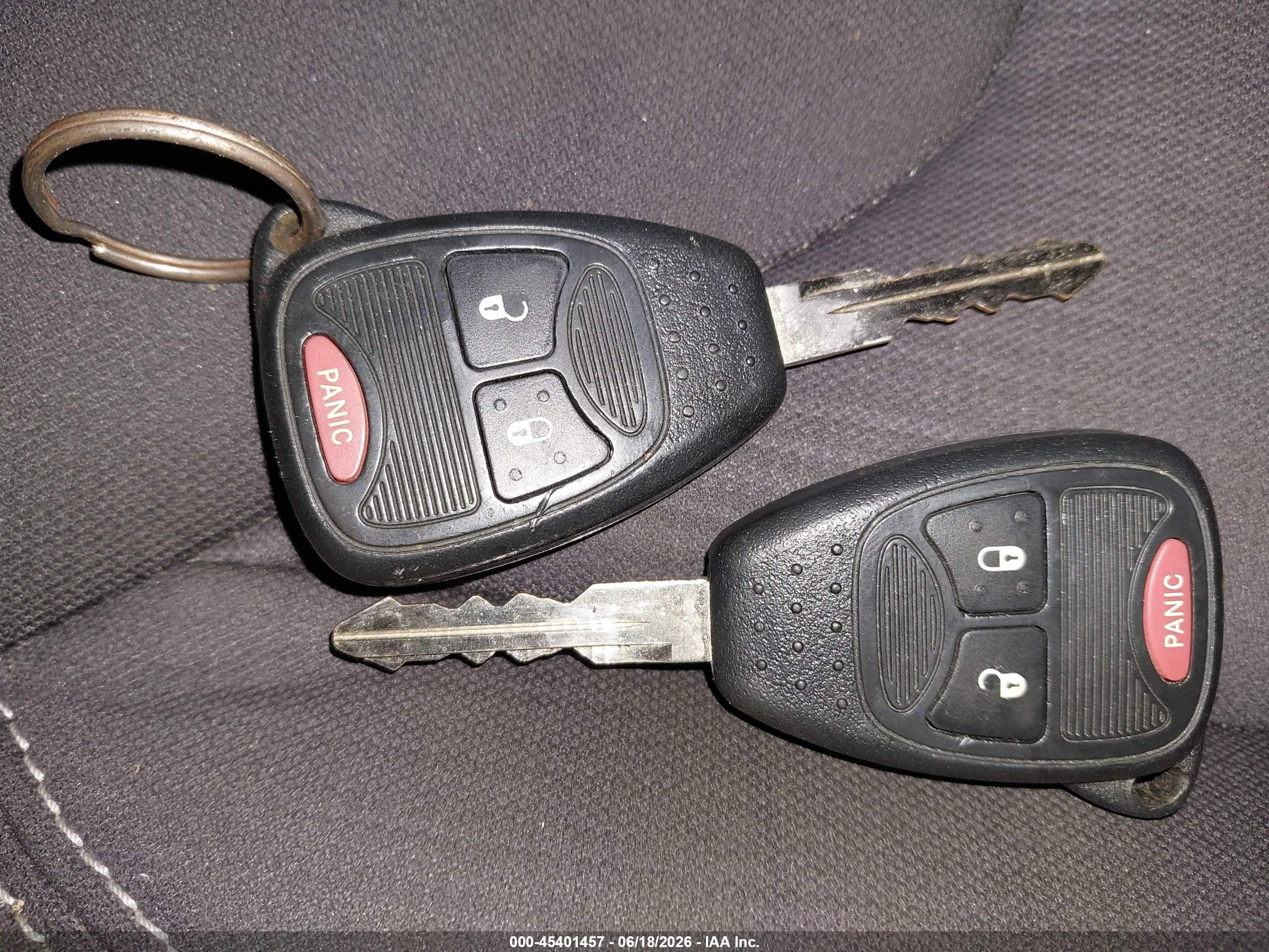 2013 Jeep Wrangler Unlimited Rubicon Зеленый vin: 1C4HJWFG2DL554362