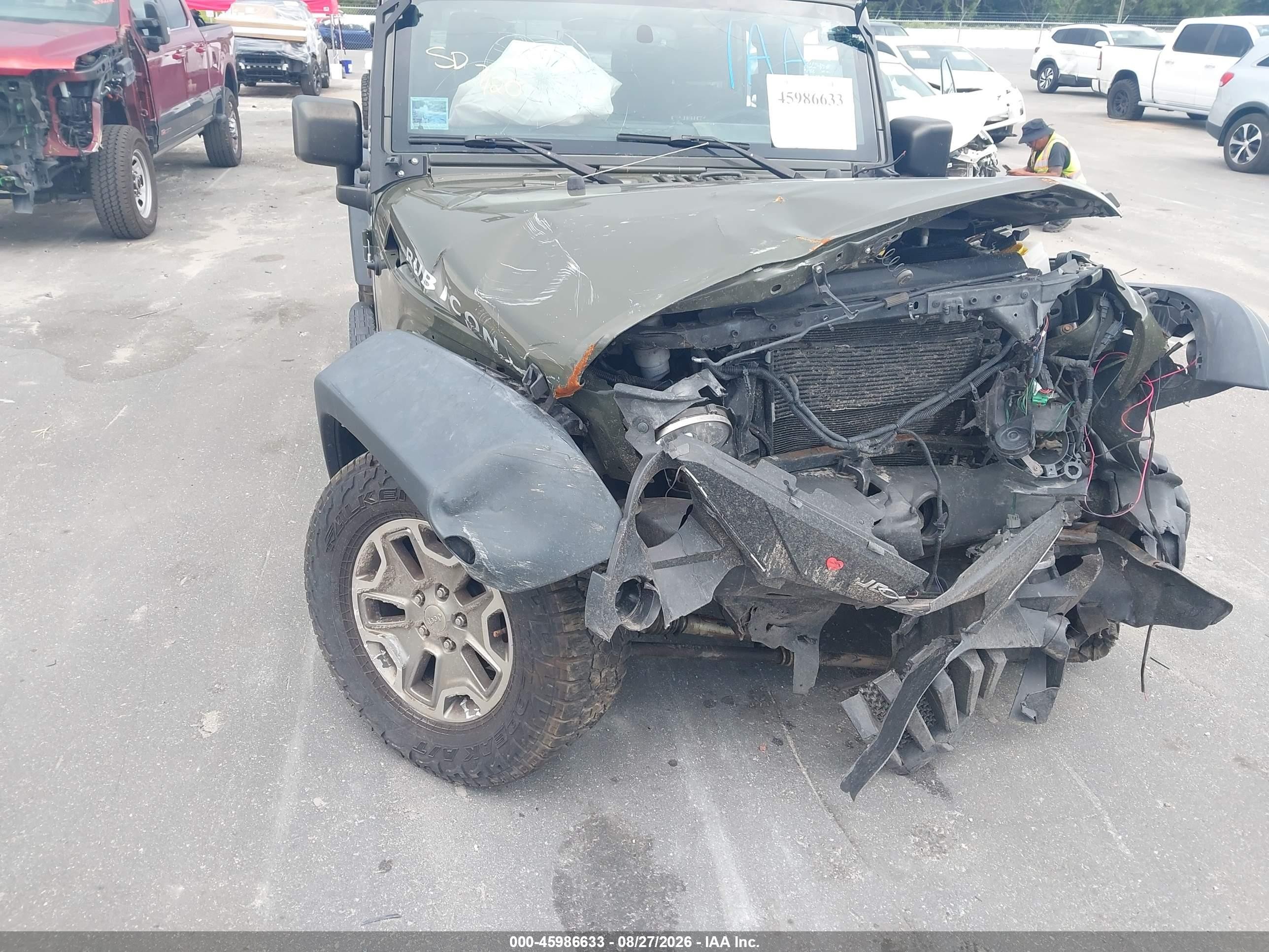 2015 Jeep Wrangler Unlimited Rubicon Green vin: 1C4HJWFG2FL768433