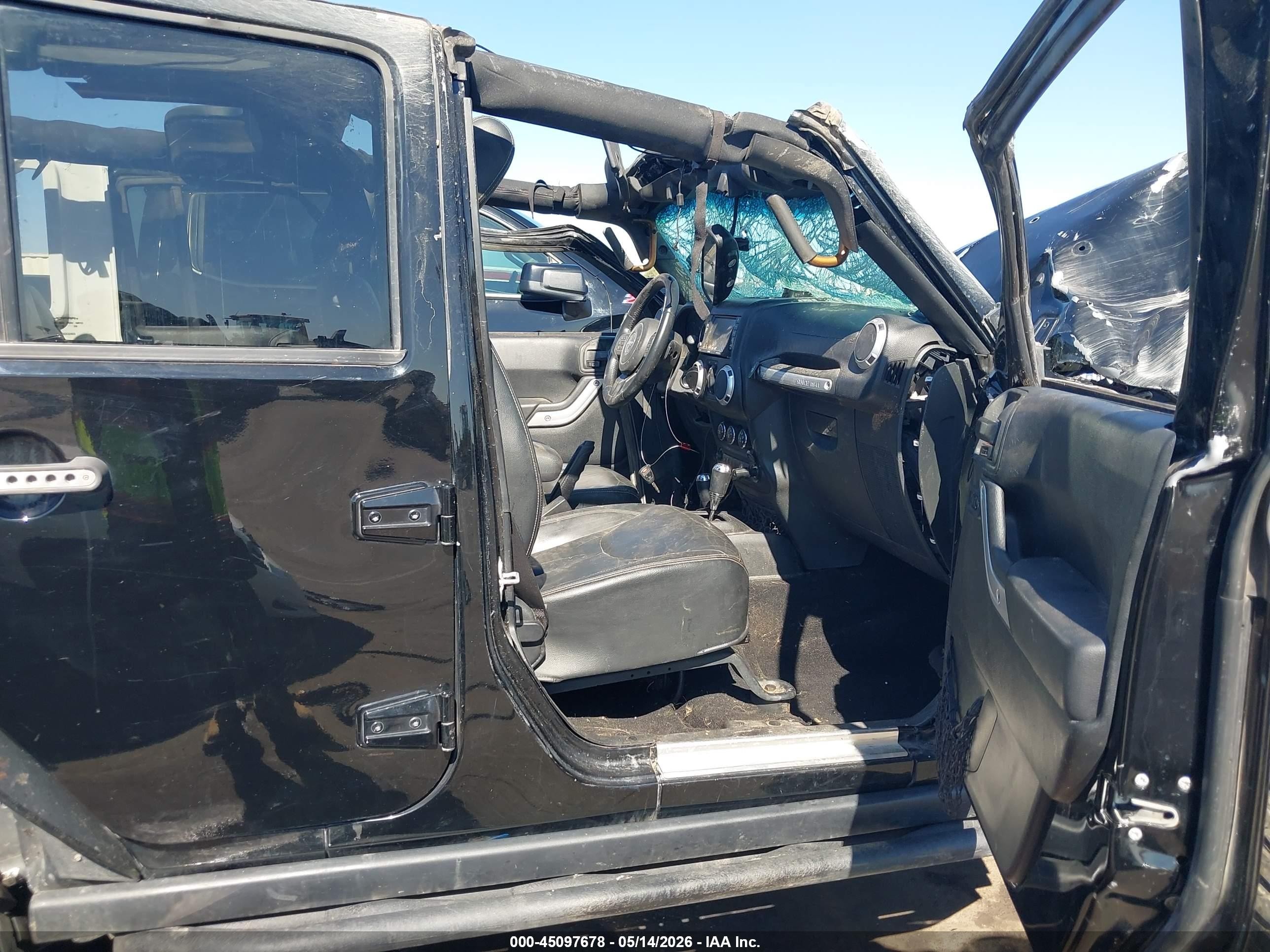 2015 Jeep Wrangler Unlimited Rubicon Black vin: 1C4HJWFG4FL682220