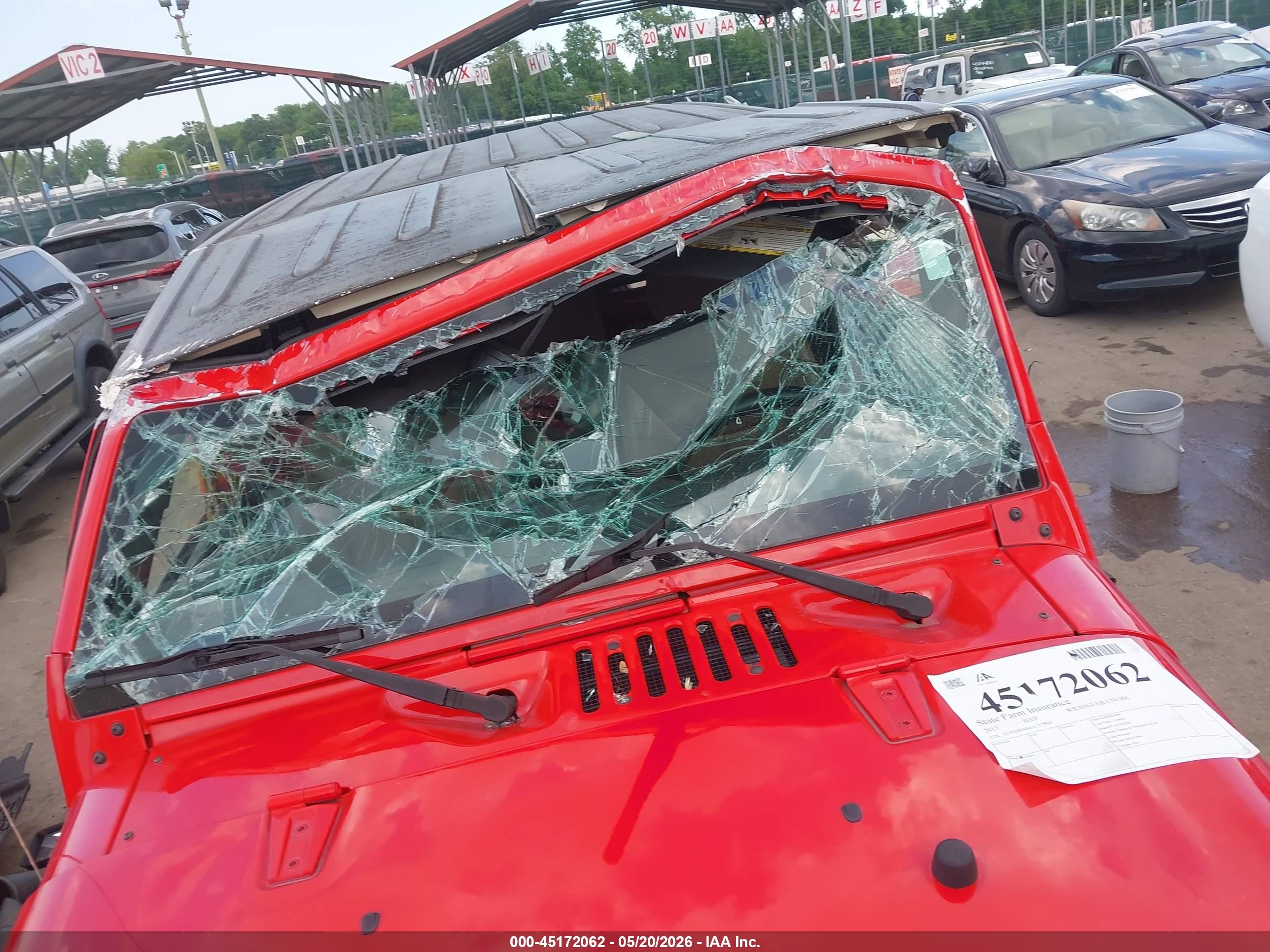2015 Jeep Wrangler Unlimited Rubicon Red vin: 1C4HJWFG4FL757580