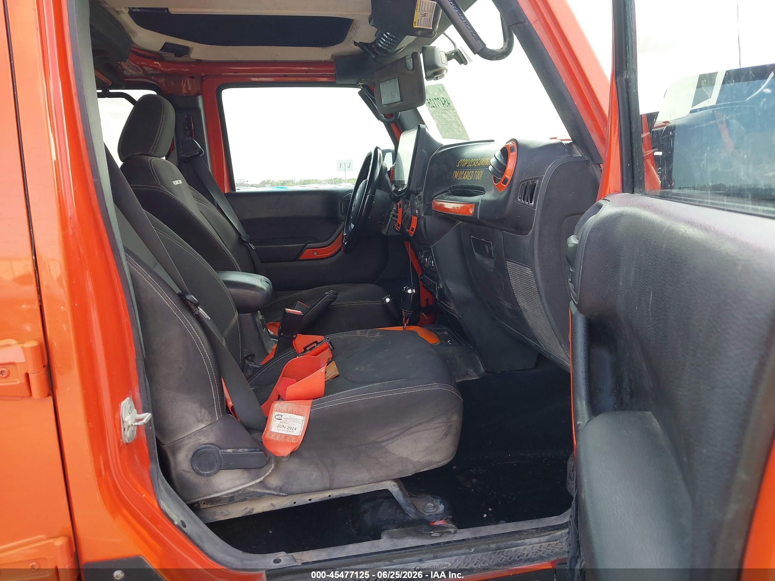 2015 Jeep Wrangler Unlimited Rubicon Orange vin: 1C4HJWFG5FL734535