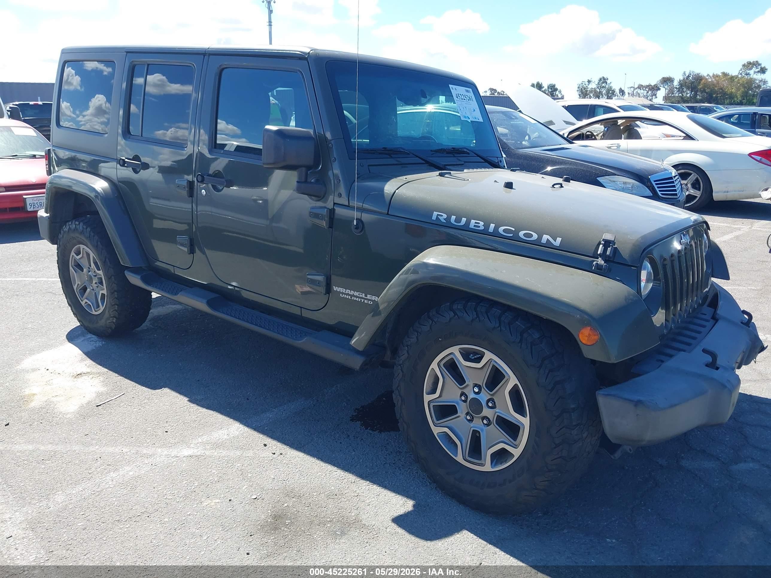 2015 Jeep Wrangler Unlimited Rubicon Green vin: 1C4HJWFG6FL570759