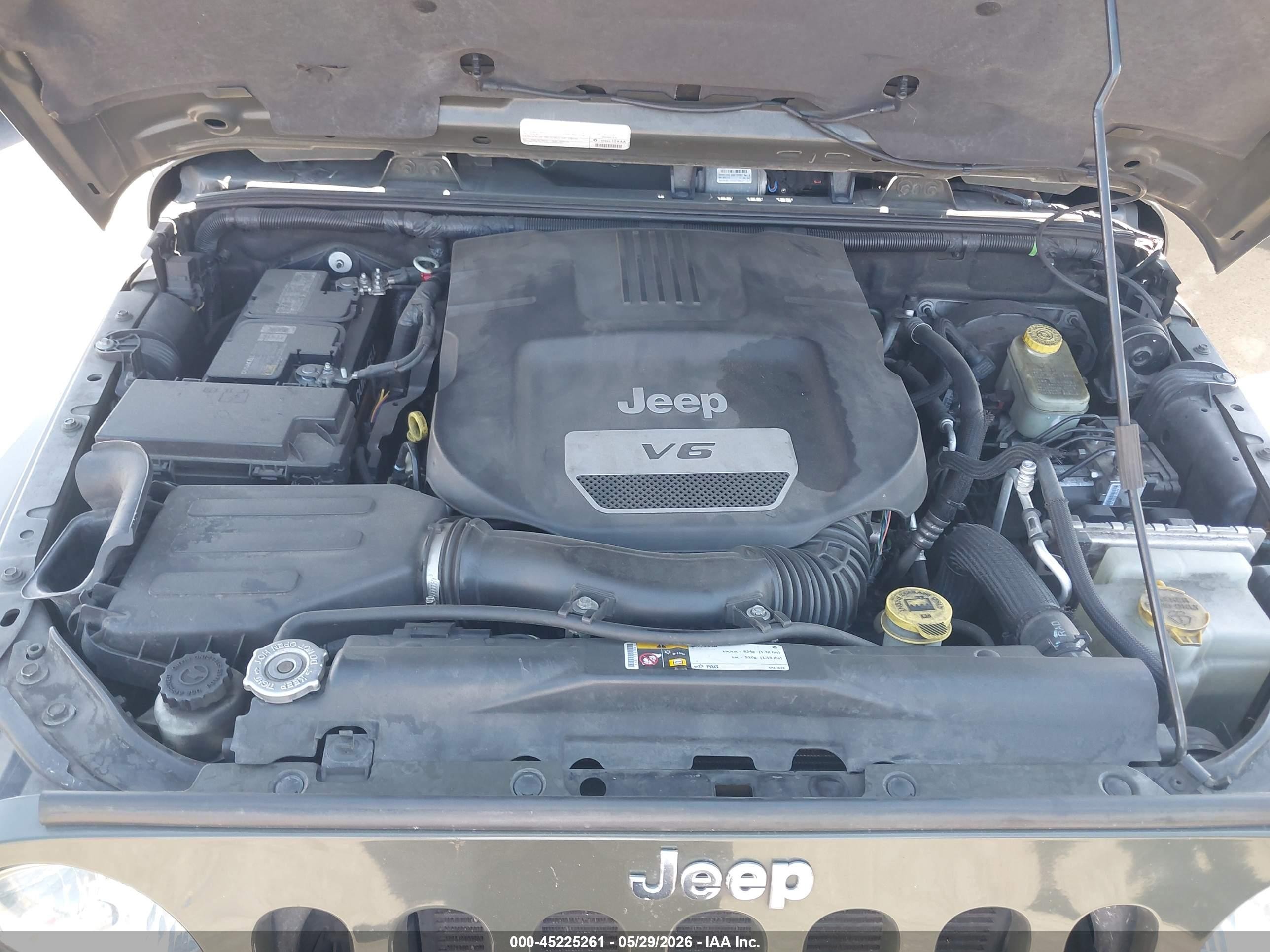 2015 Jeep Wrangler Unlimited Rubicon Green vin: 1C4HJWFG6FL570759
