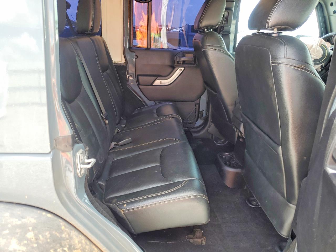 2014 Jeep Wrangler Unlimited Rubicon Gray vin: 1C4HJWFG7EL166335