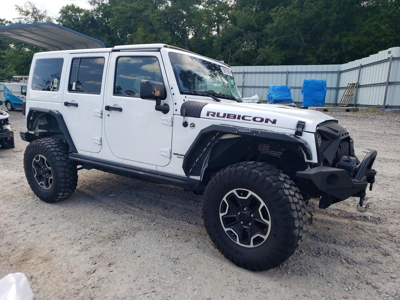 2015 Jeep Wrangler Unlimited Rubicon White vin: 1C4HJWFG9FL527517