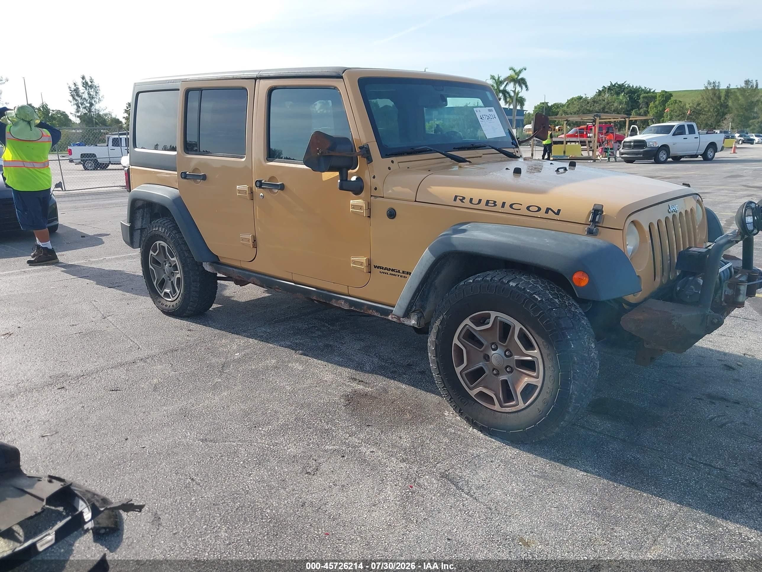 2014 Jeep Wrangler Unlimited Rubicon Кремовый vin: 1C4HJWFGXEL112155