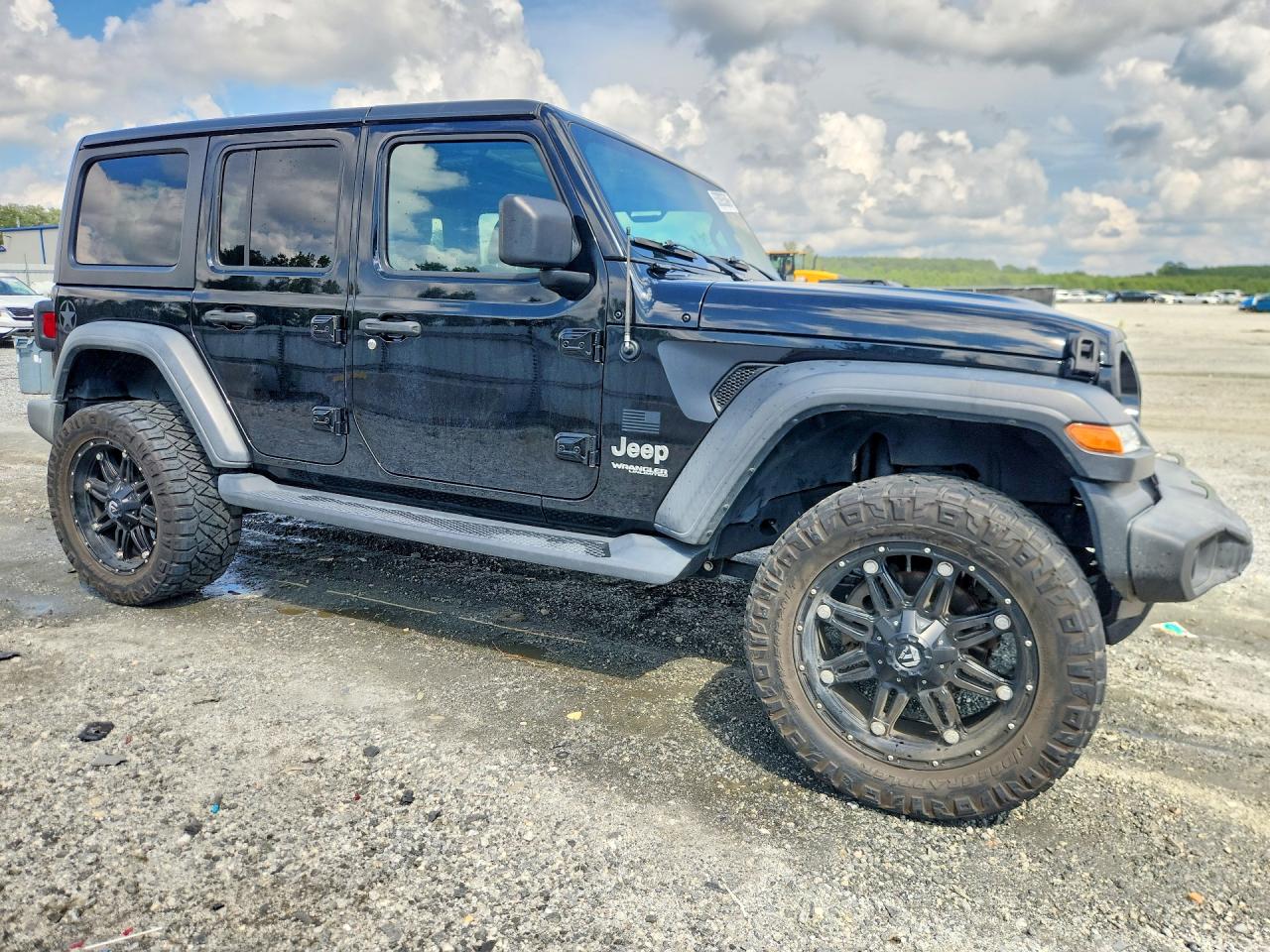 2020 Jeep Wrangler Unlimited Sport Черный vin: 1C4HJXDG1LW274633