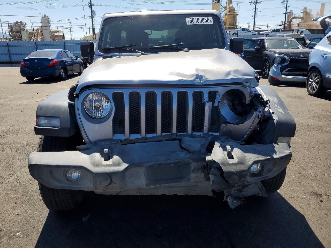 2019 Jeep Wrangler Unlimited Sport Серебряный vin: 1C4HJXDG2KW536450