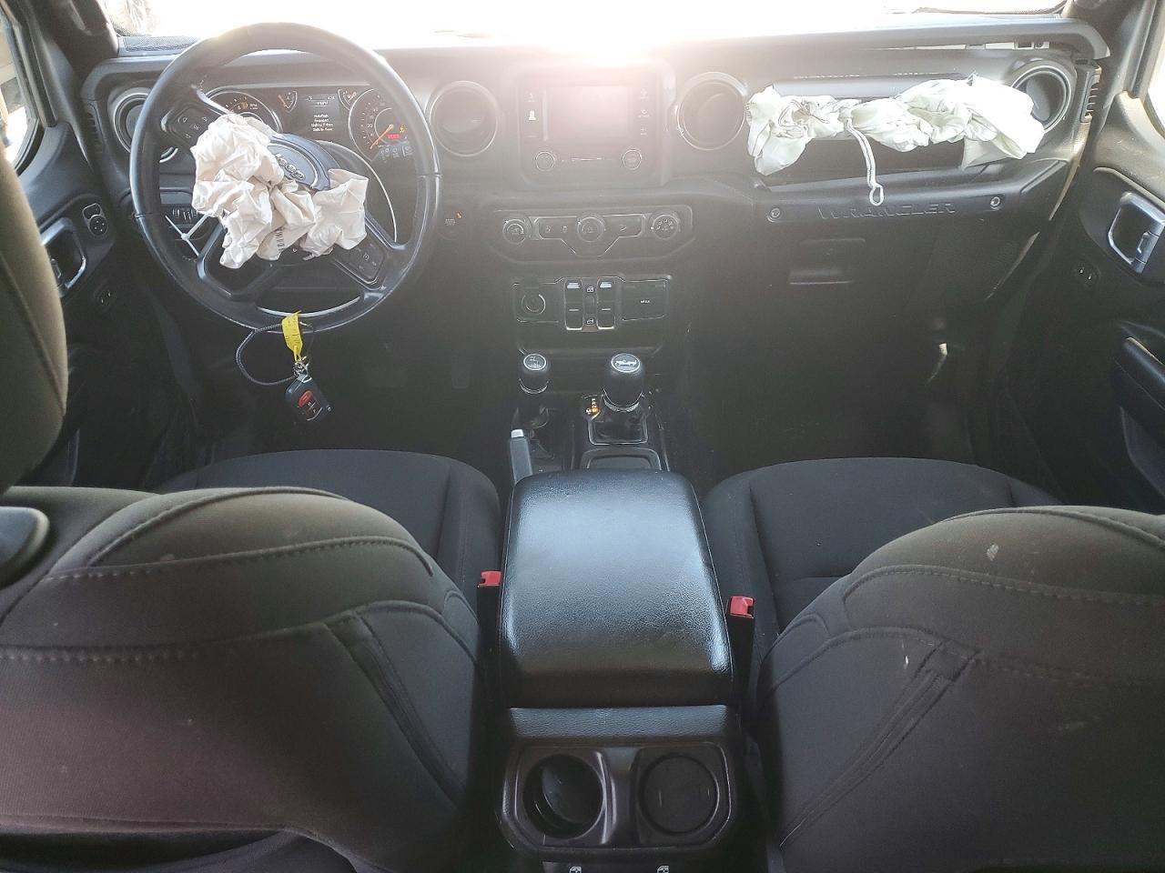 2019 Jeep Wrangler Unlimited Sport Серебряный vin: 1C4HJXDG2KW536450