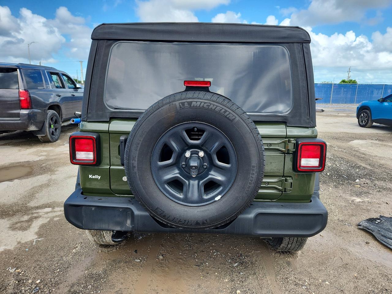 2023 Jeep Wrangler Sport Green vin: 1C4HJXDG2PW616774