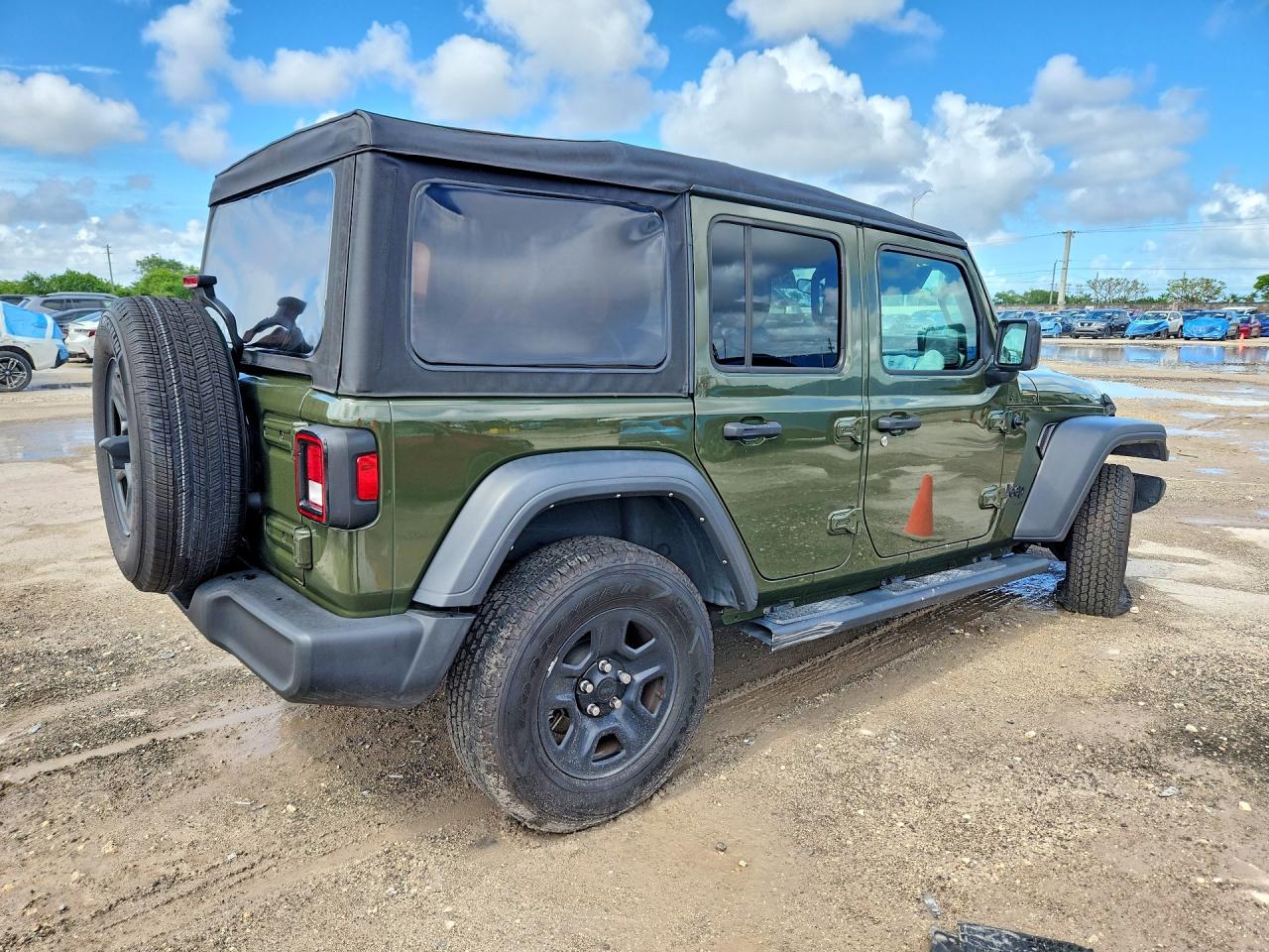 2023 Jeep Wrangler Sport Green vin: 1C4HJXDG2PW616774