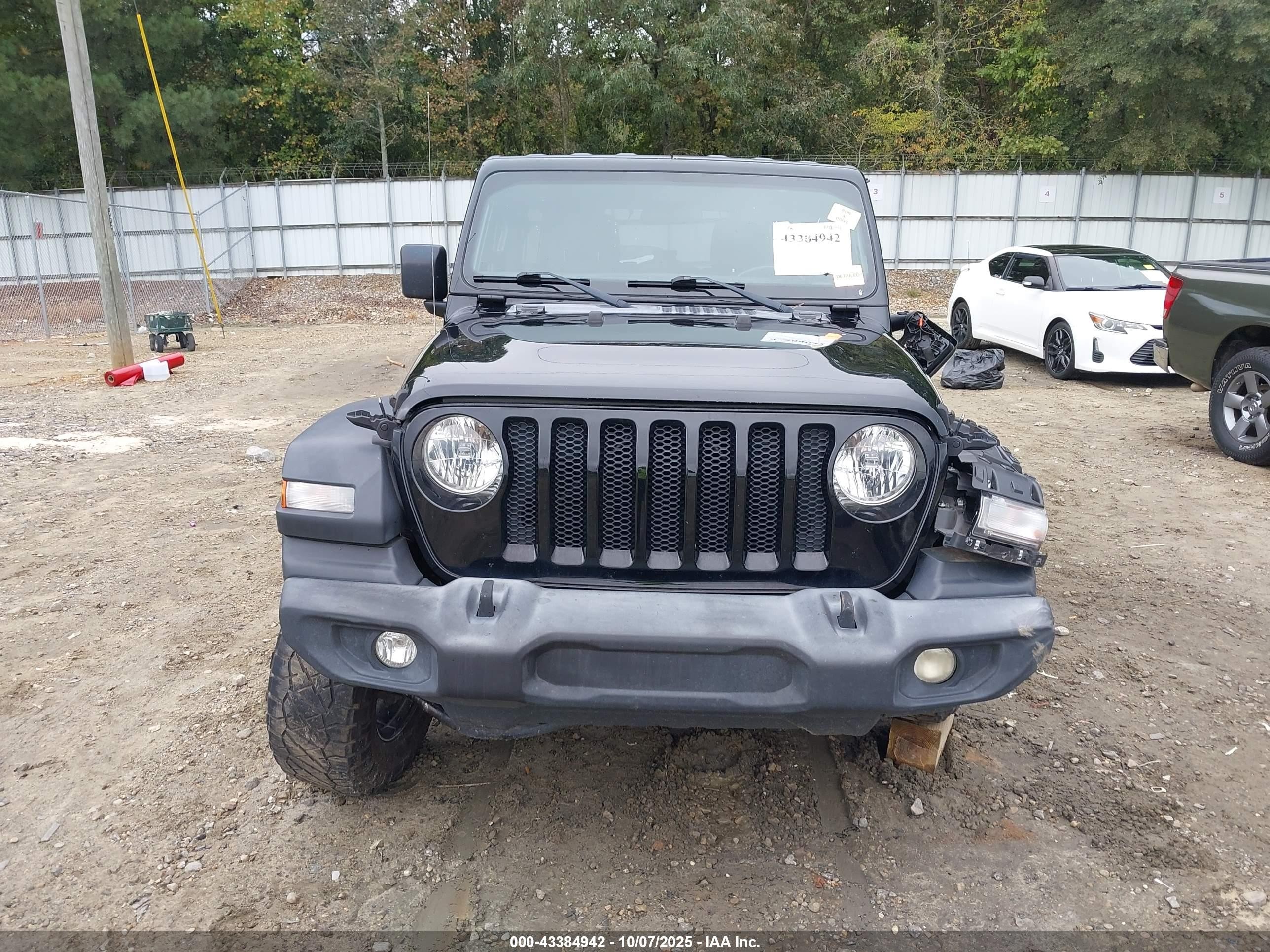 2018 Jeep Wrangler Unlimited Sport S 4x4 Черный vin: 1C4HJXDG3JW109874