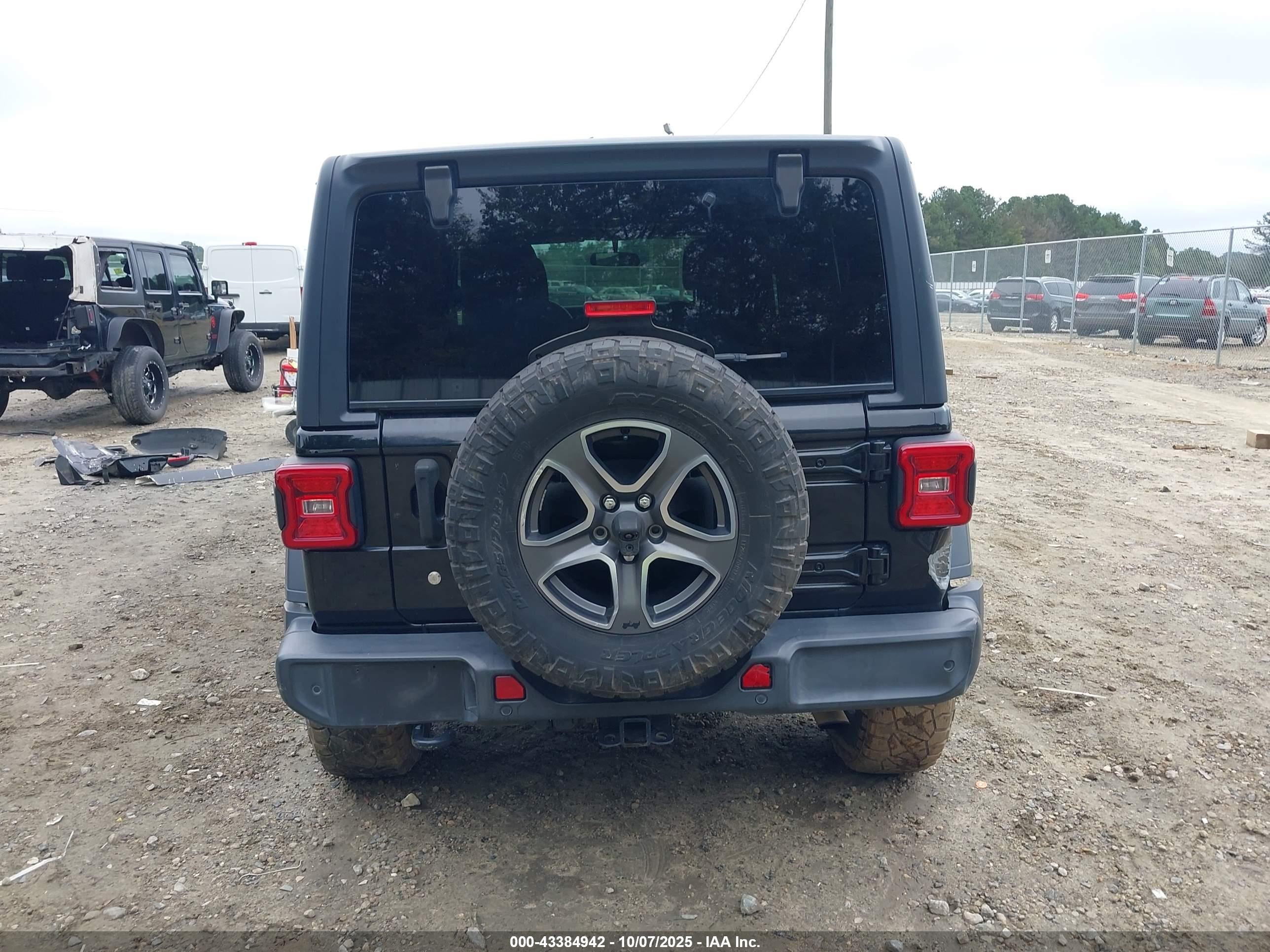 2018 Jeep Wrangler Unlimited Sport S 4x4 Черный vin: 1C4HJXDG3JW109874
