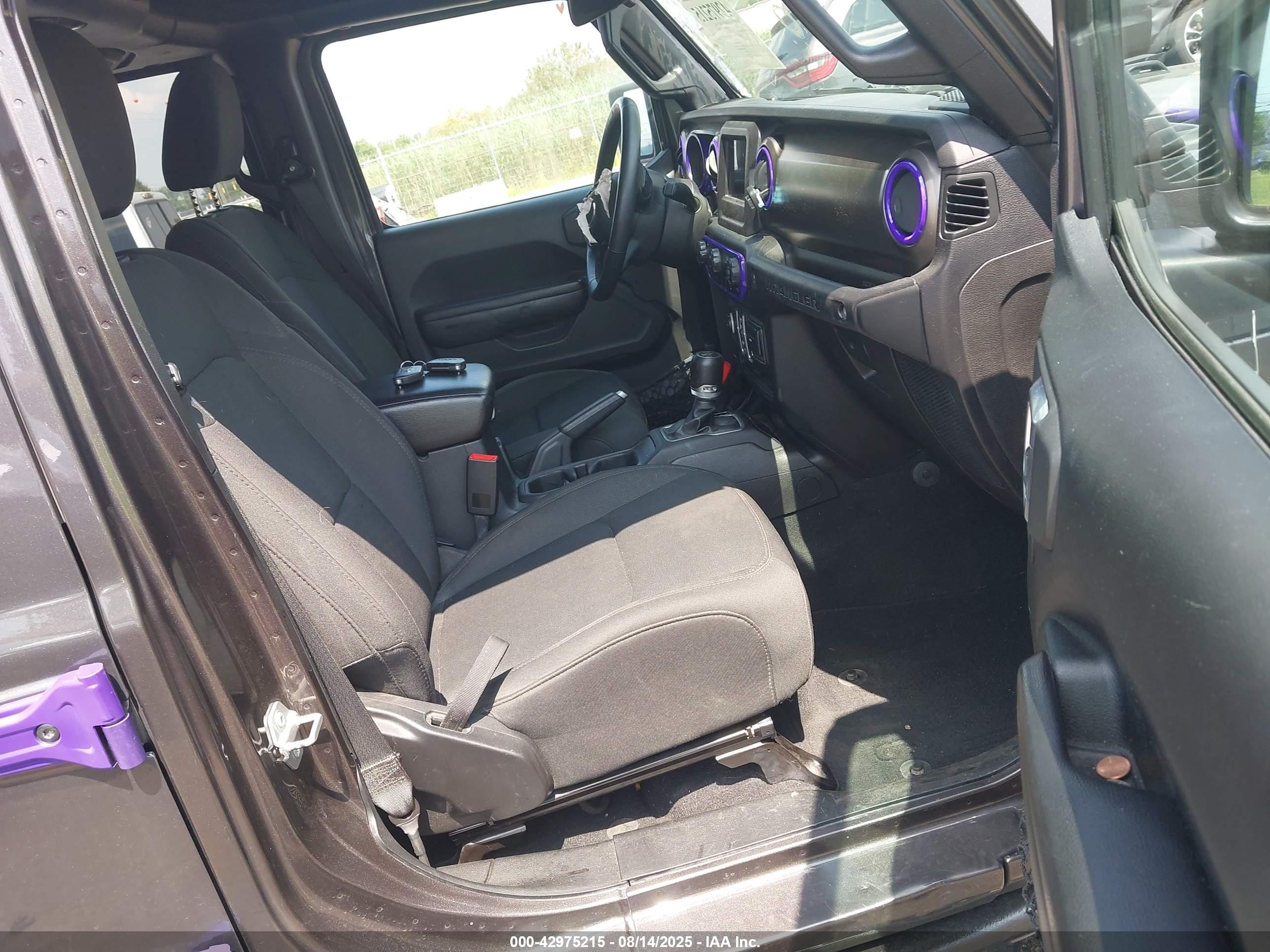 2018 Jeep Wrangler Unlimited Sport S 4x4 Серый vin: 1C4HJXDG3JW227102