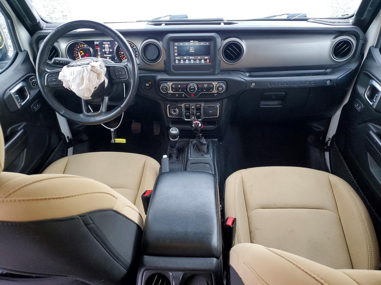 2021 Jeep Wrangler Unlimited Sport White vin: 1C4HJXDG3MW721397
