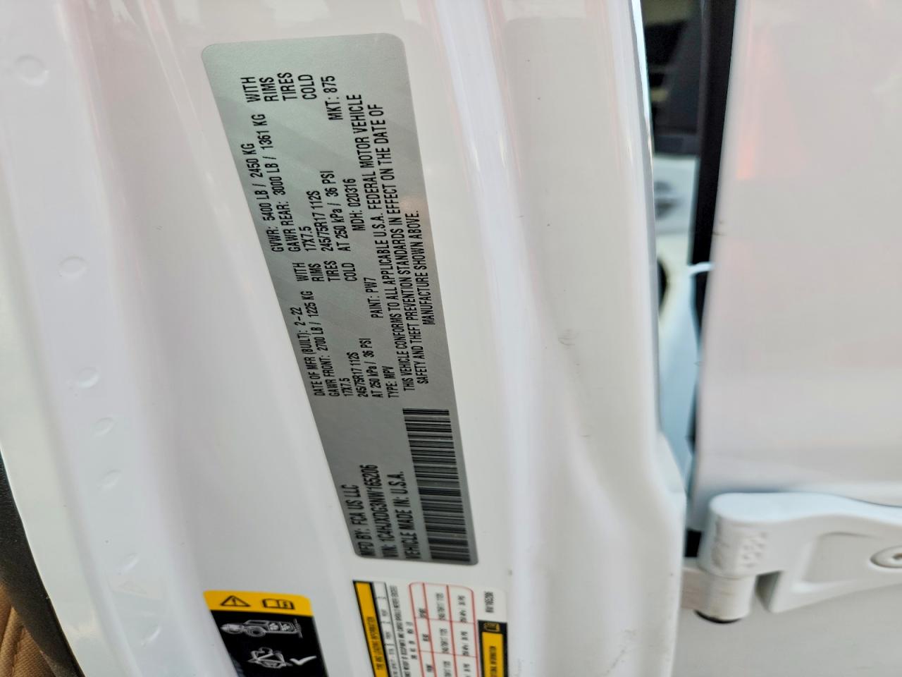 2022 Jeep Wrangler Unlimited Sport White vin: 1C4HJXDG3NW165206
