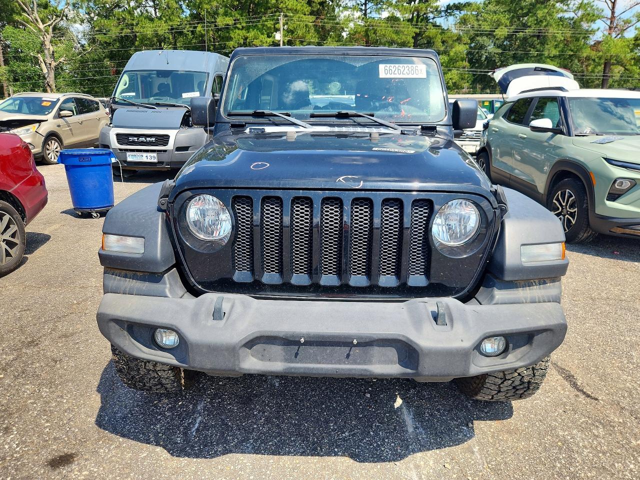 2018 Jeep Wrangler Unlimited Sport Black vin: 1C4HJXDG4JW187239