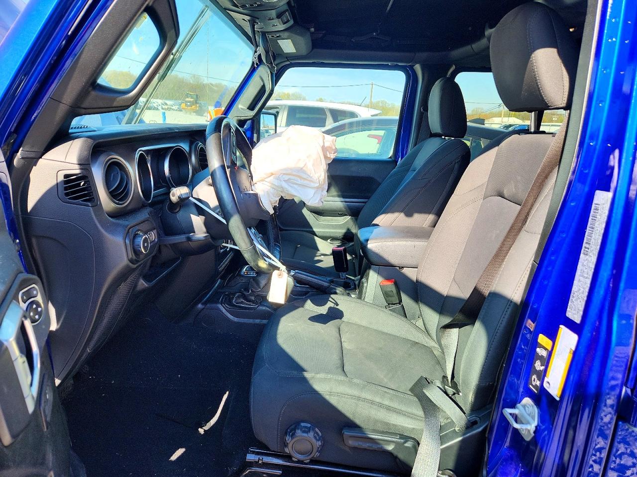 2020 Jeep Wrangler Unlimited Sport Blue vin: 1C4HJXDG7LW215005