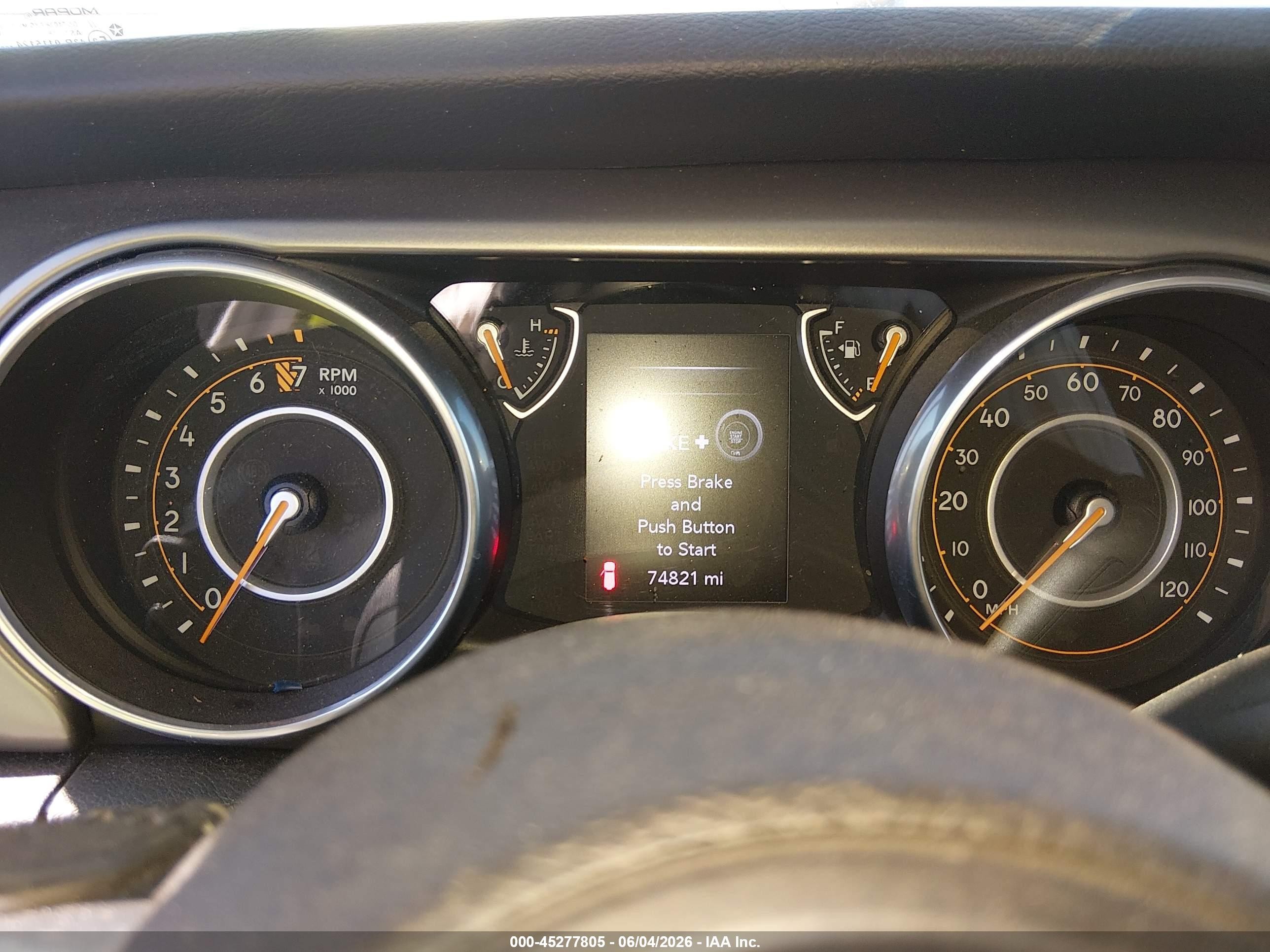 2018 Jeep Wrangler Unlimited Sport S 4x4 Silver vin: 1C4HJXDG8JW136603