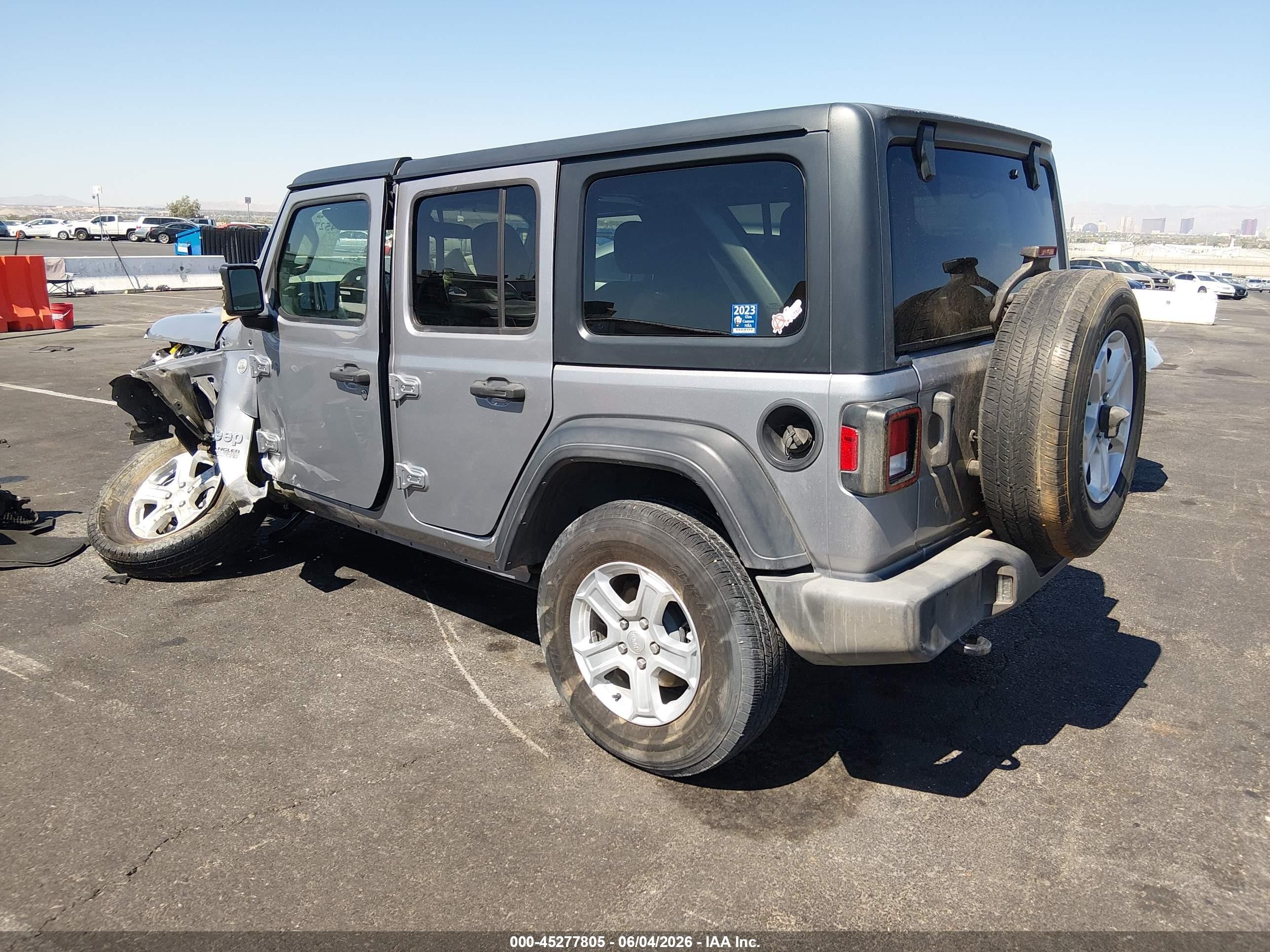 2018 Jeep Wrangler Unlimited Sport S 4x4 Silver vin: 1C4HJXDG8JW136603