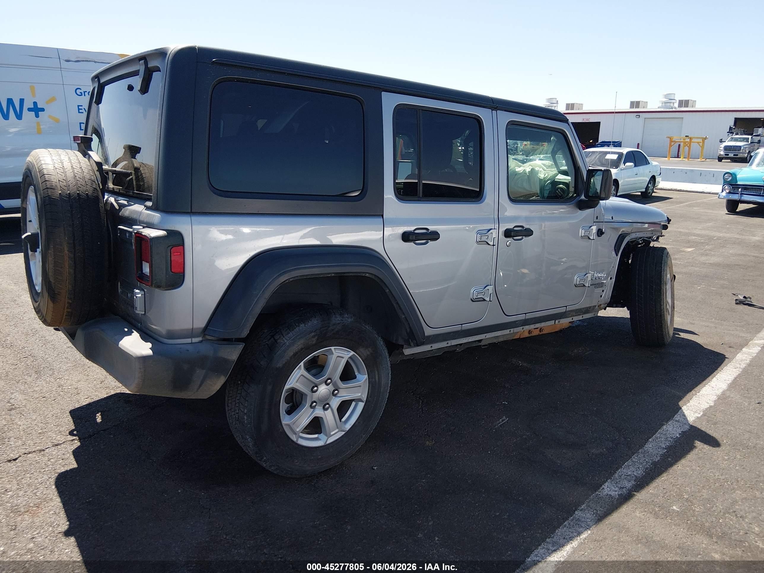 2018 Jeep Wrangler Unlimited Sport S 4x4 Silver vin: 1C4HJXDG8JW136603