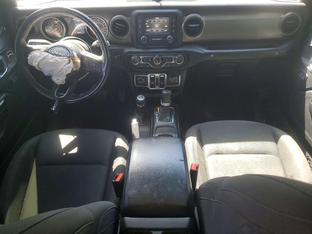 2018 Jeep Wrangler Unlimited Sport Black vin: 1C4HJXDG8JW280412