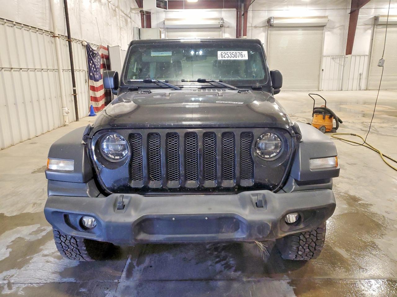 2020 Jeep Wrangler Unlimited Sport Black vin: 1C4HJXDG9LW247681