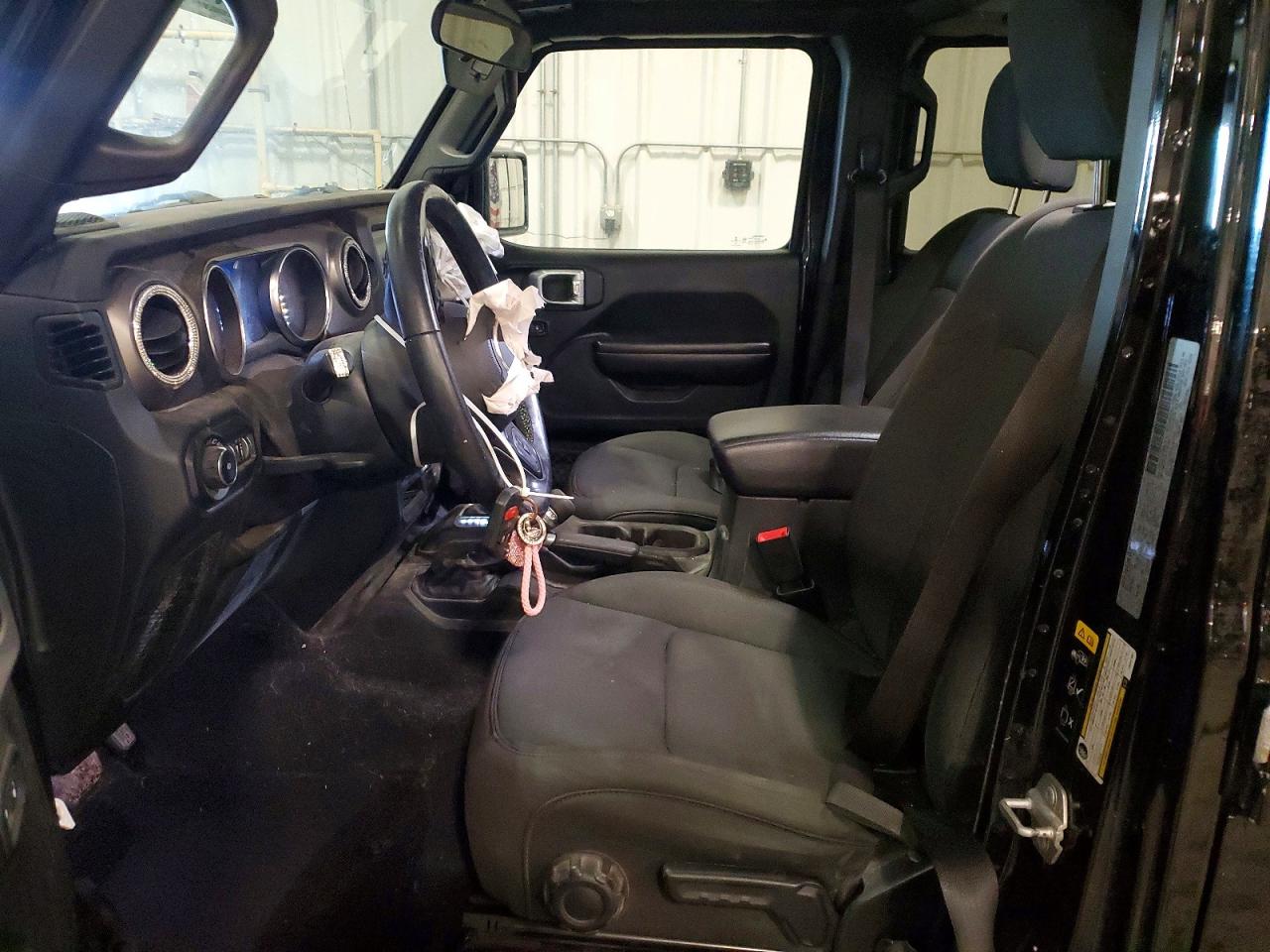 2020 Jeep Wrangler Unlimited Sport Black vin: 1C4HJXDG9LW247681