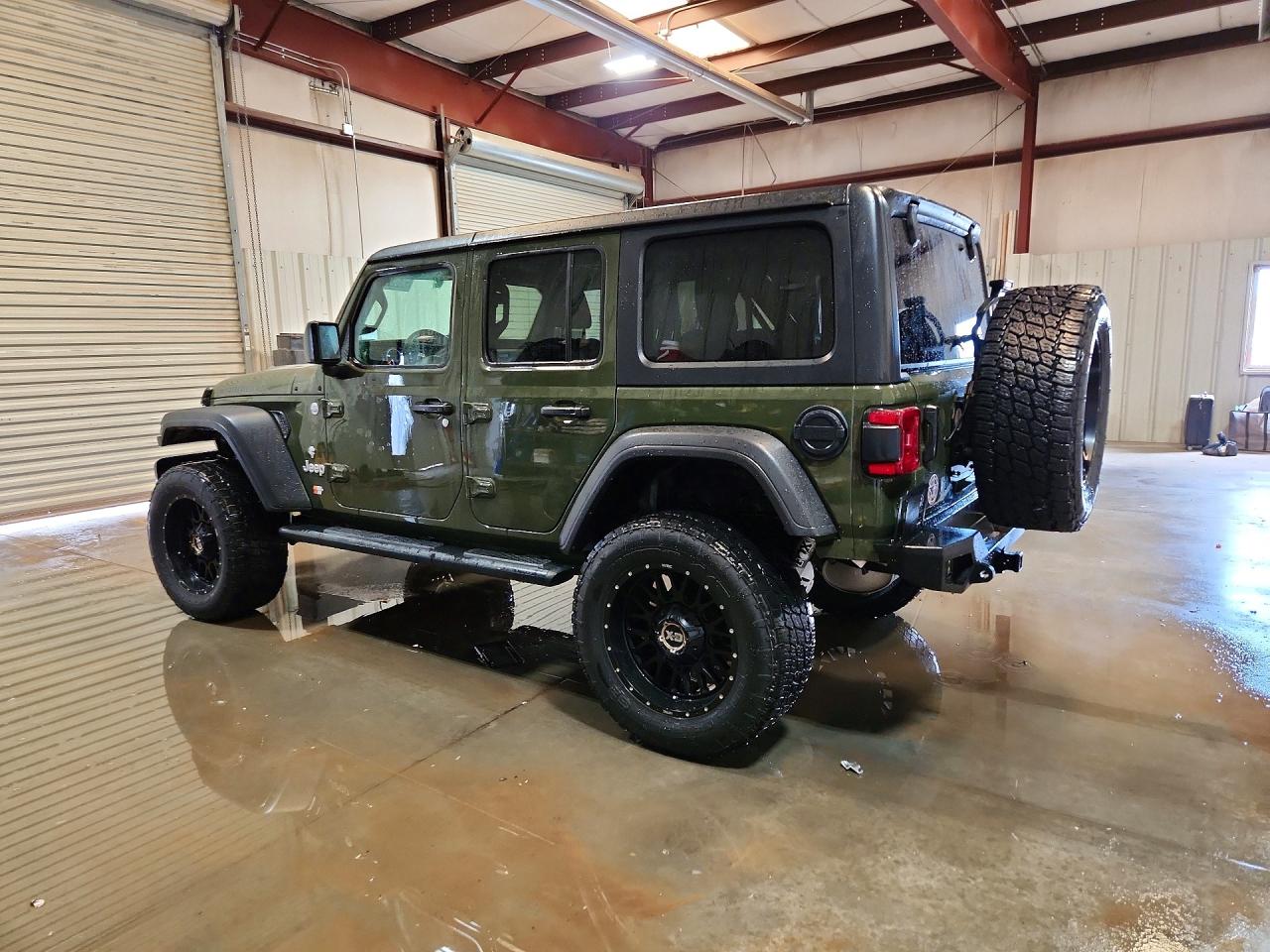 2021 Jeep Wrangler Unlimited Sport Green vin: 1C4HJXDGXMW505286