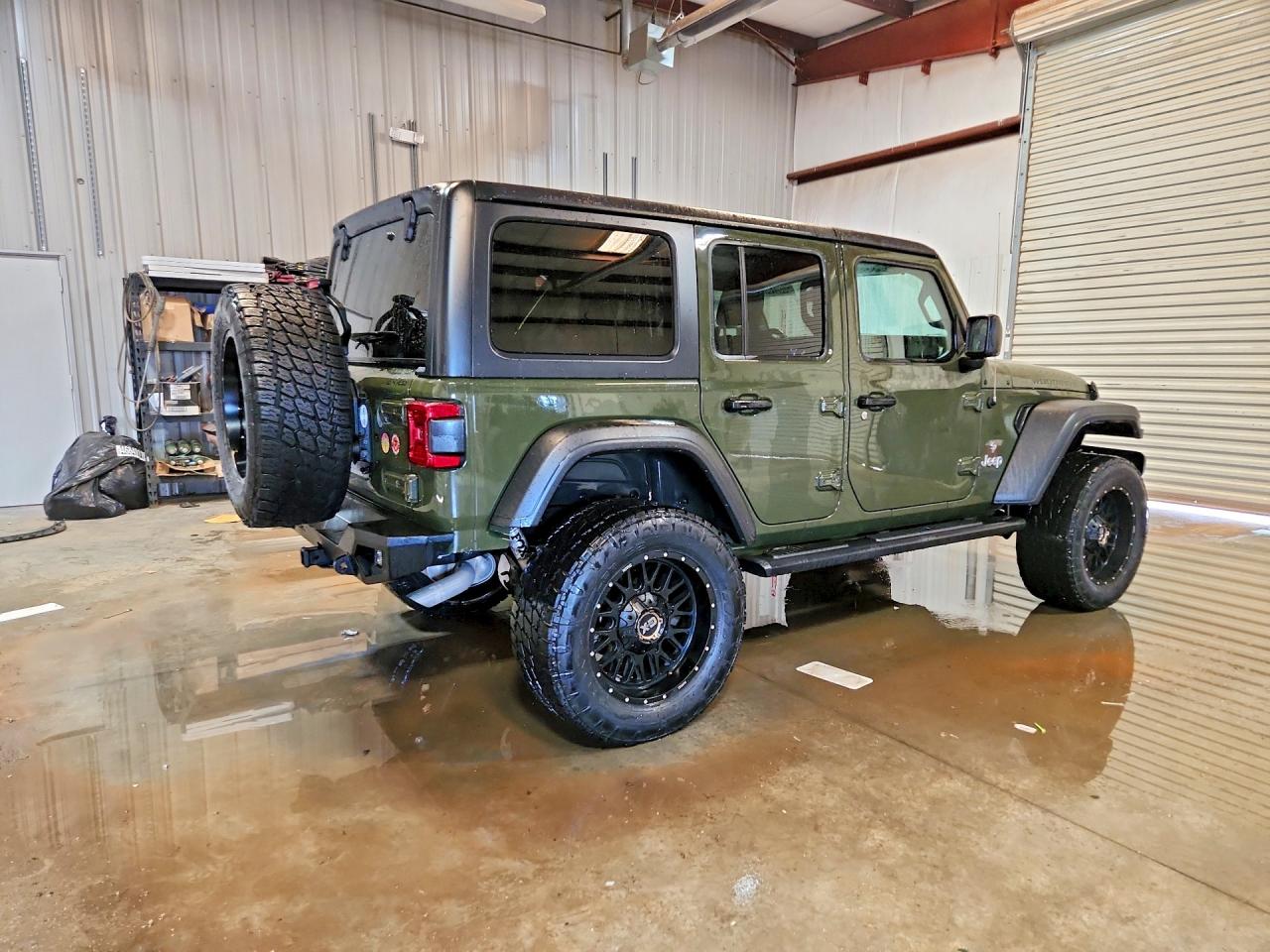 2021 Jeep Wrangler Unlimited Sport Green vin: 1C4HJXDGXMW505286