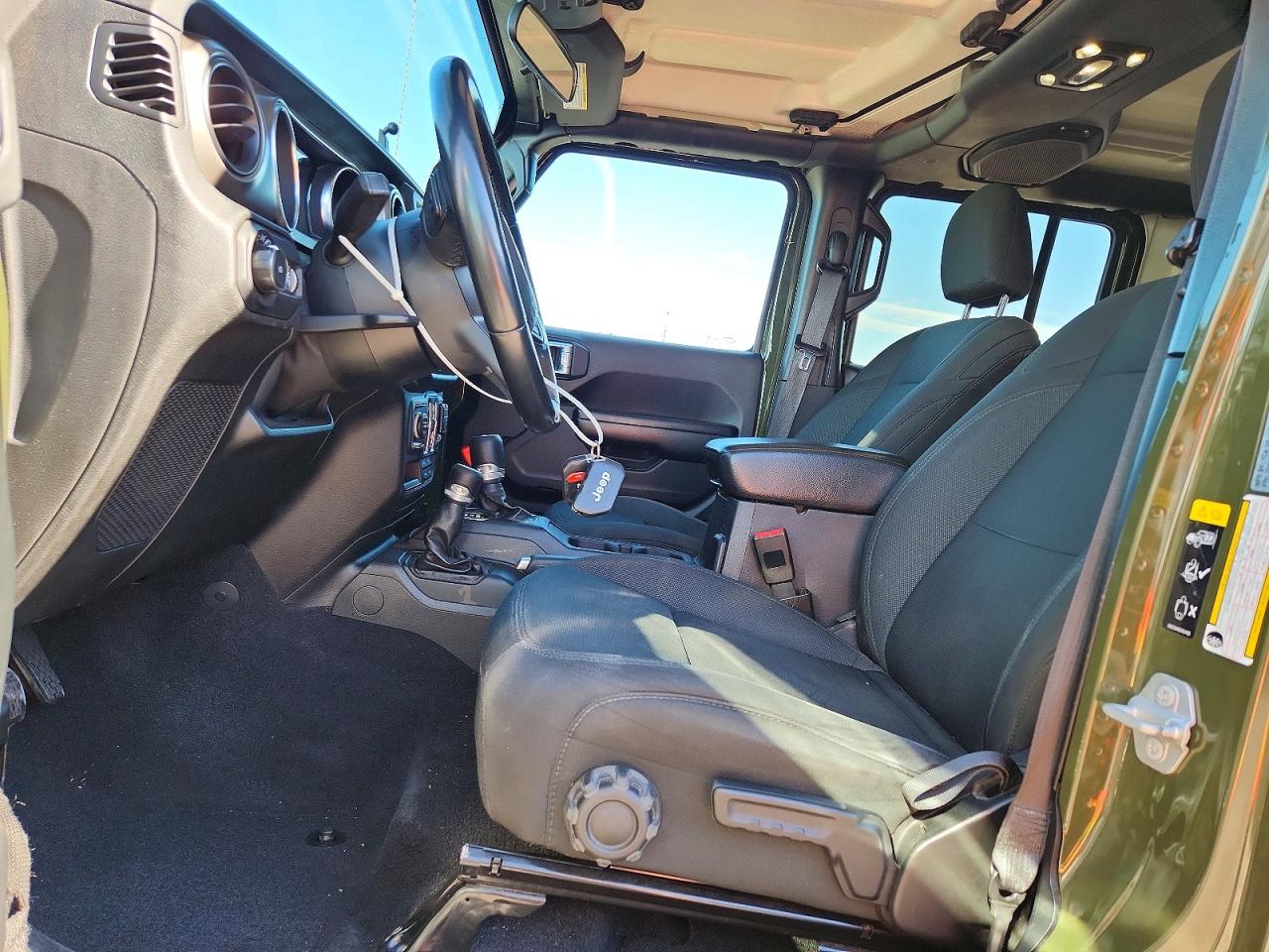 2021 Jeep Wrangler Unlimited Sport Green vin: 1C4HJXDGXMW505286