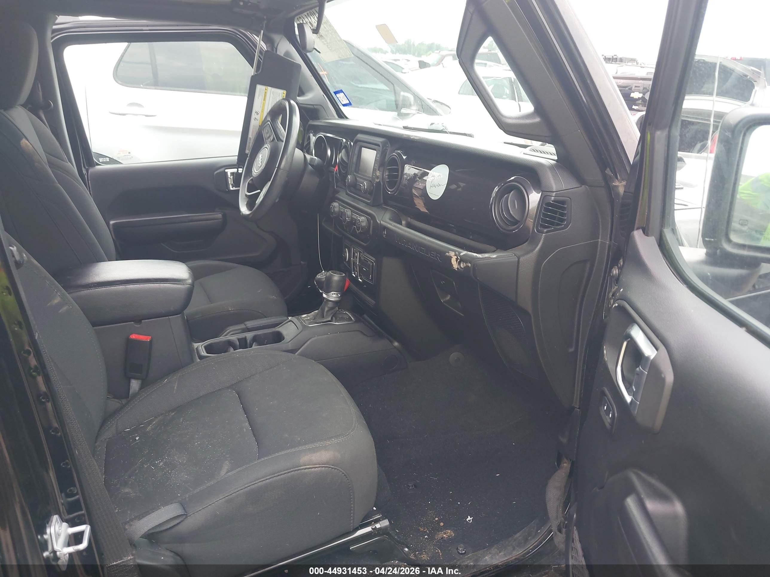 2020 Jeep Wrangler Unlimited Sport Altitude 4x4 Black vin: 1C4HJXDN0LW154207