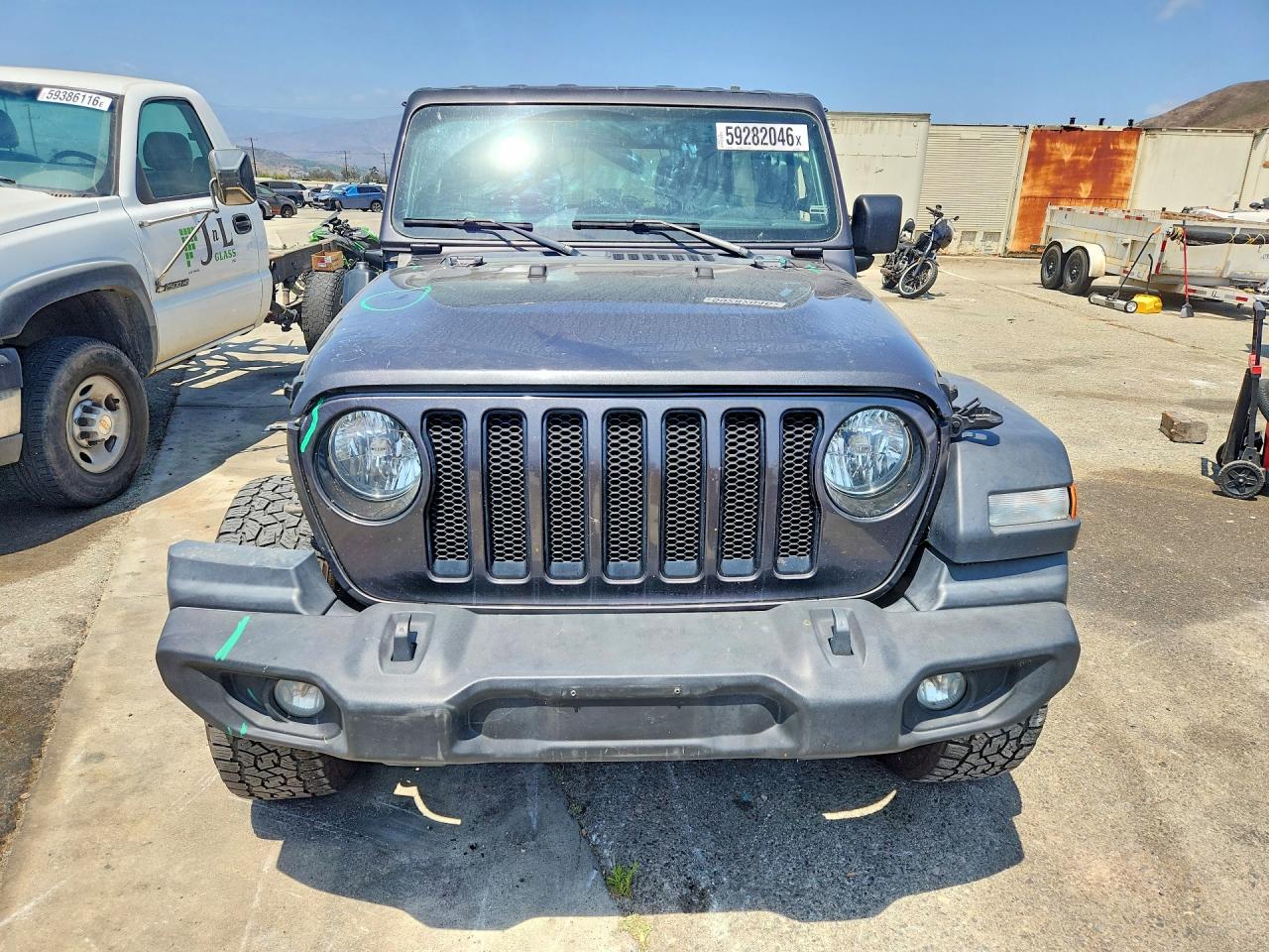 2021 Jeep Wrangler Unlimited Sport Серый vin: 1C4HJXDN2MW670649