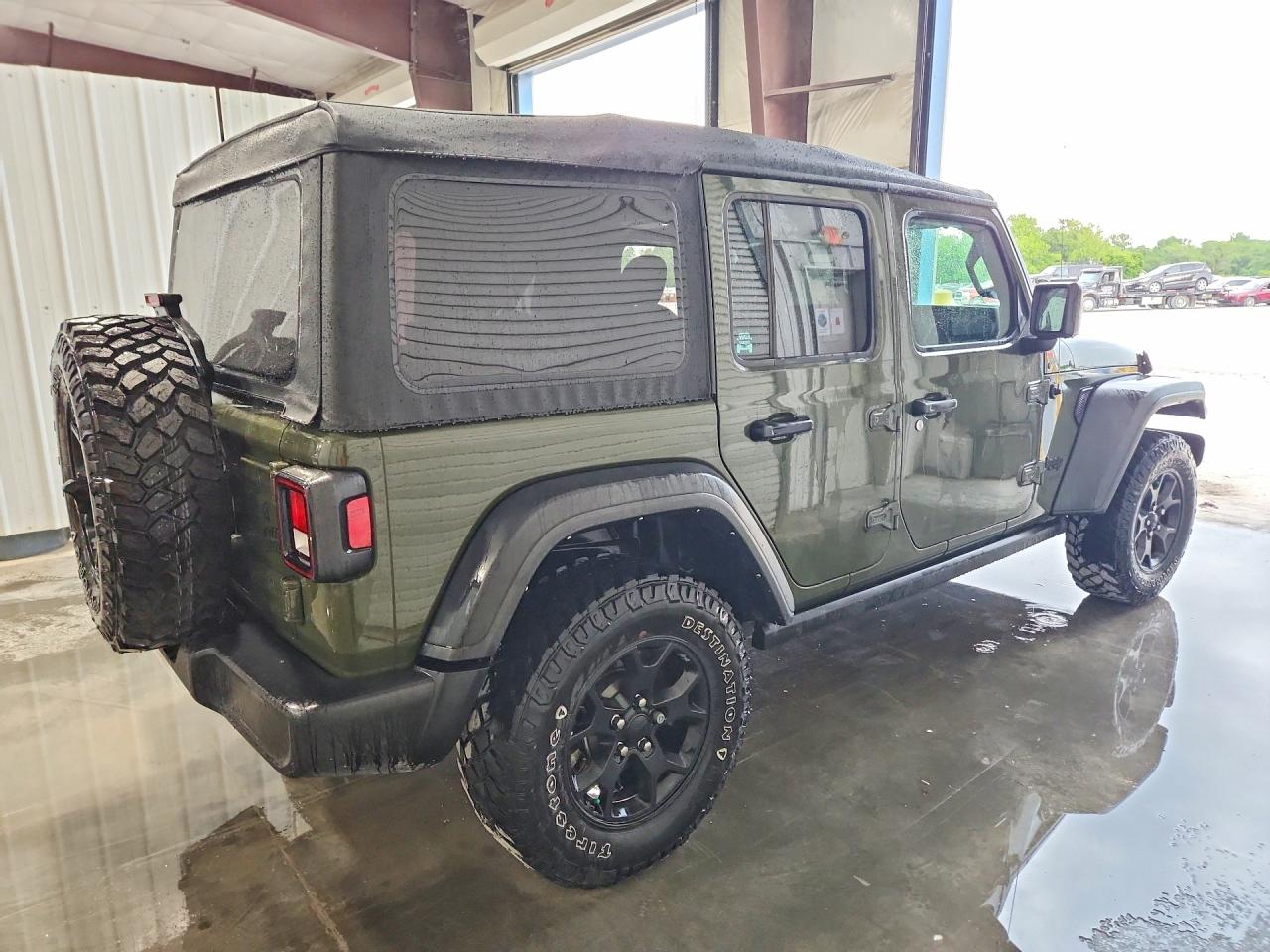 2021 Jeep Wrangler Unlimited Sport Green vin: 1C4HJXDN2MW744605