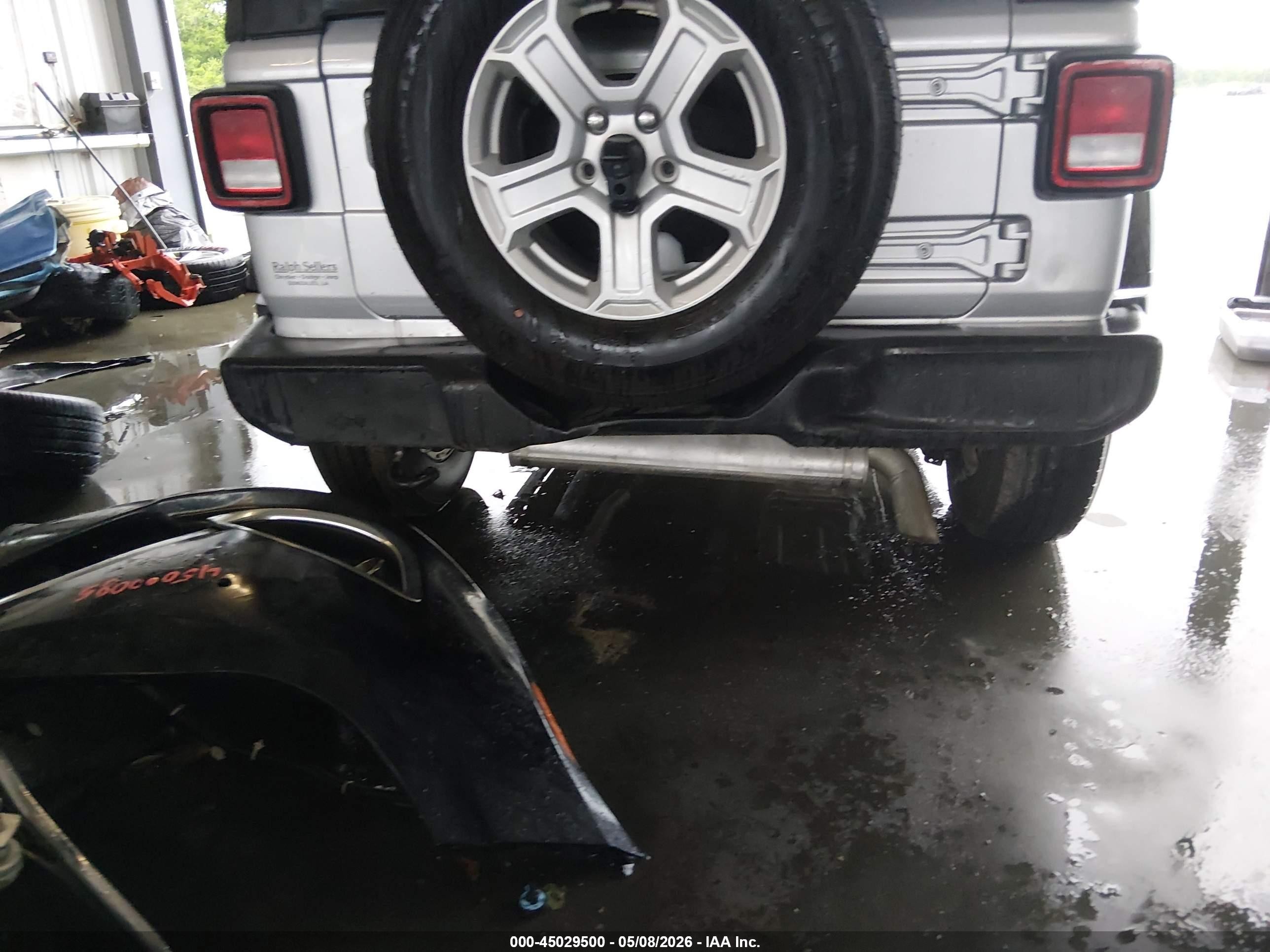 2023 Jeep Wrangler 4-door Sport S 4x4 Серебряный vin: 1C4HJXDN7PW595757