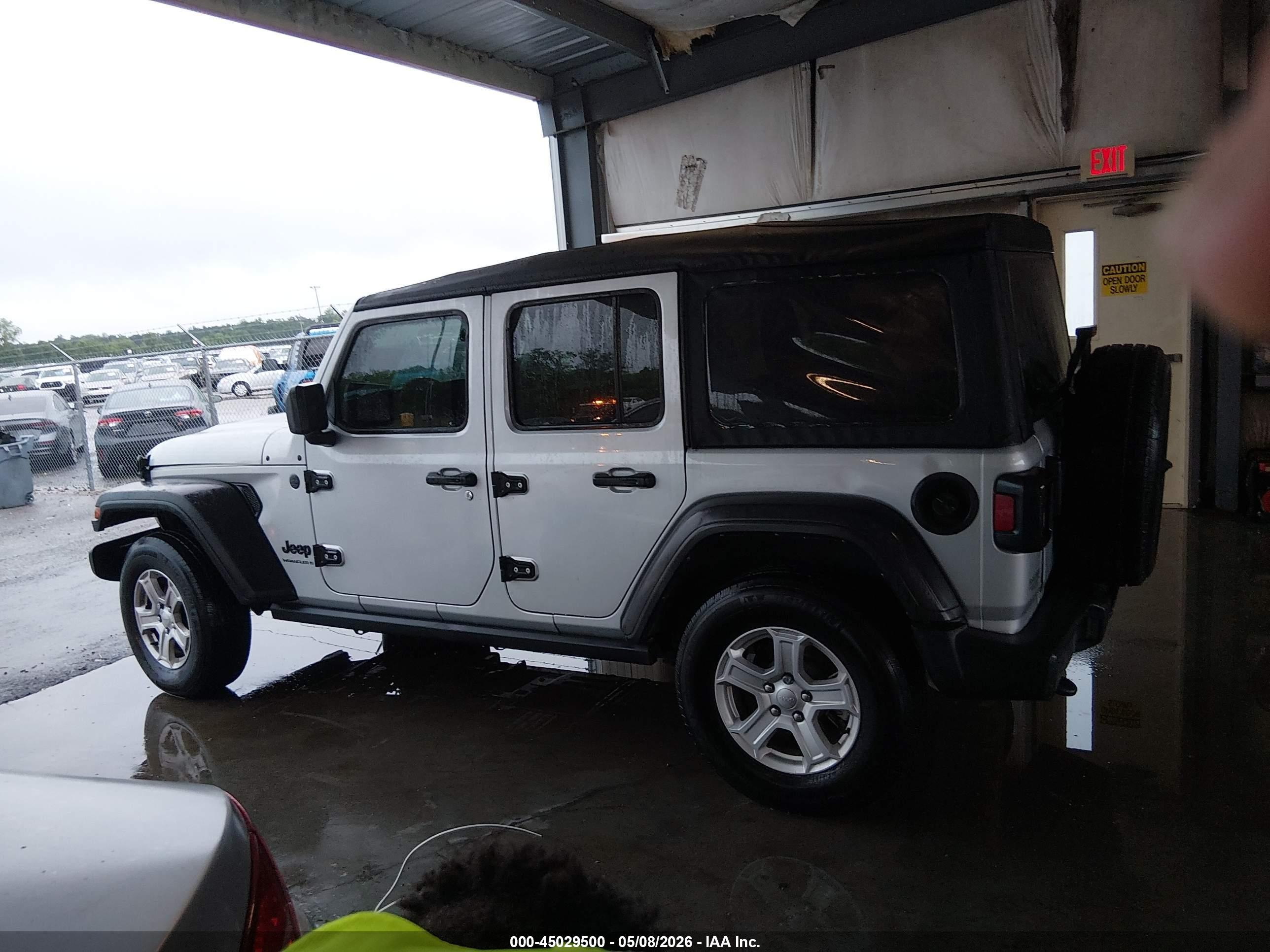 2023 Jeep Wrangler 4-door Sport S 4x4 Серебряный vin: 1C4HJXDN7PW595757
