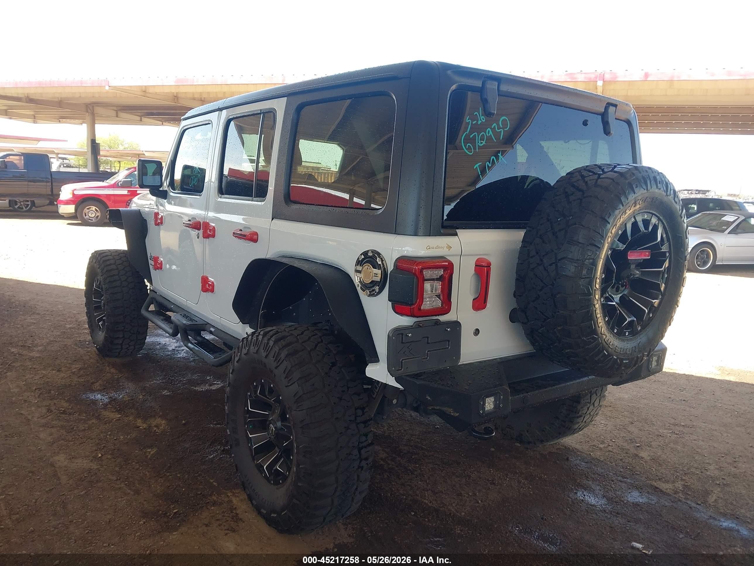 2019 Jeep Wrangler Unlimited Sport S 4x4 White vin: 1C4HJXDN8KW670930
